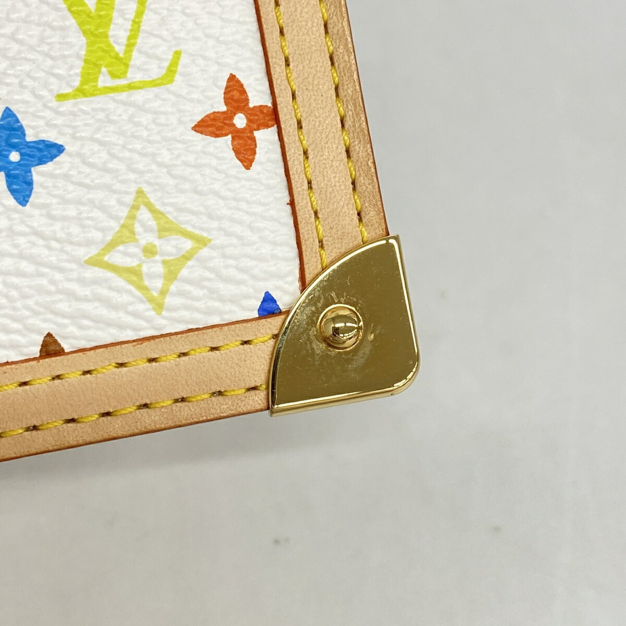Louis Vuitton Blanc Coin Purse/Coin Case (Pre-Owned)