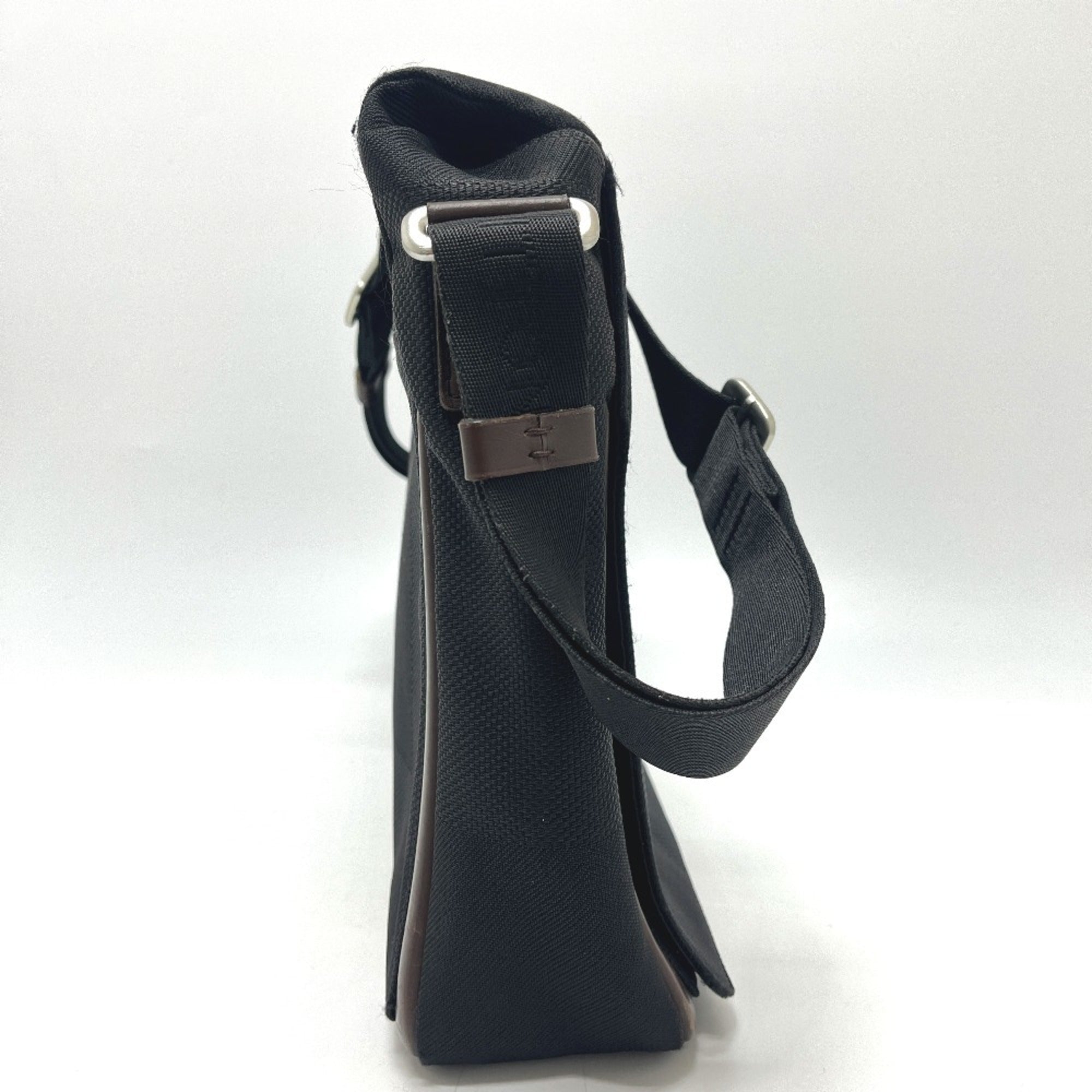 Louis Vuitton Black Damier Geant Canvas Messenger Bag Shoulder Bag (Pre-Owned)