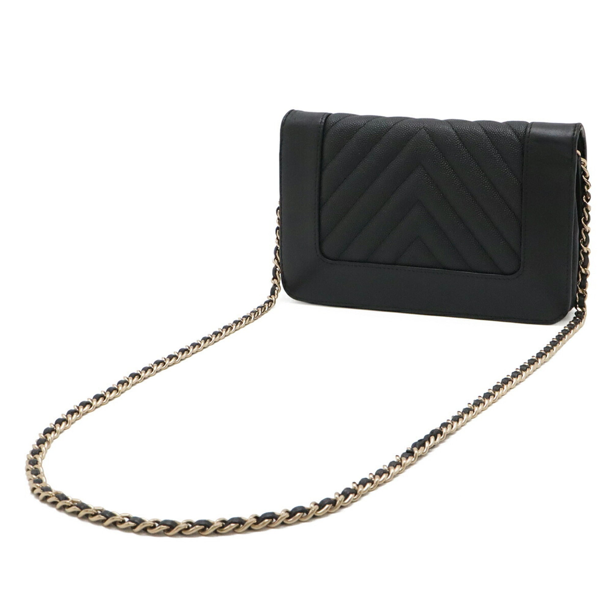 Chanel Black Grained Calfskin Leather Shoulder Bag (Pre-Owned)