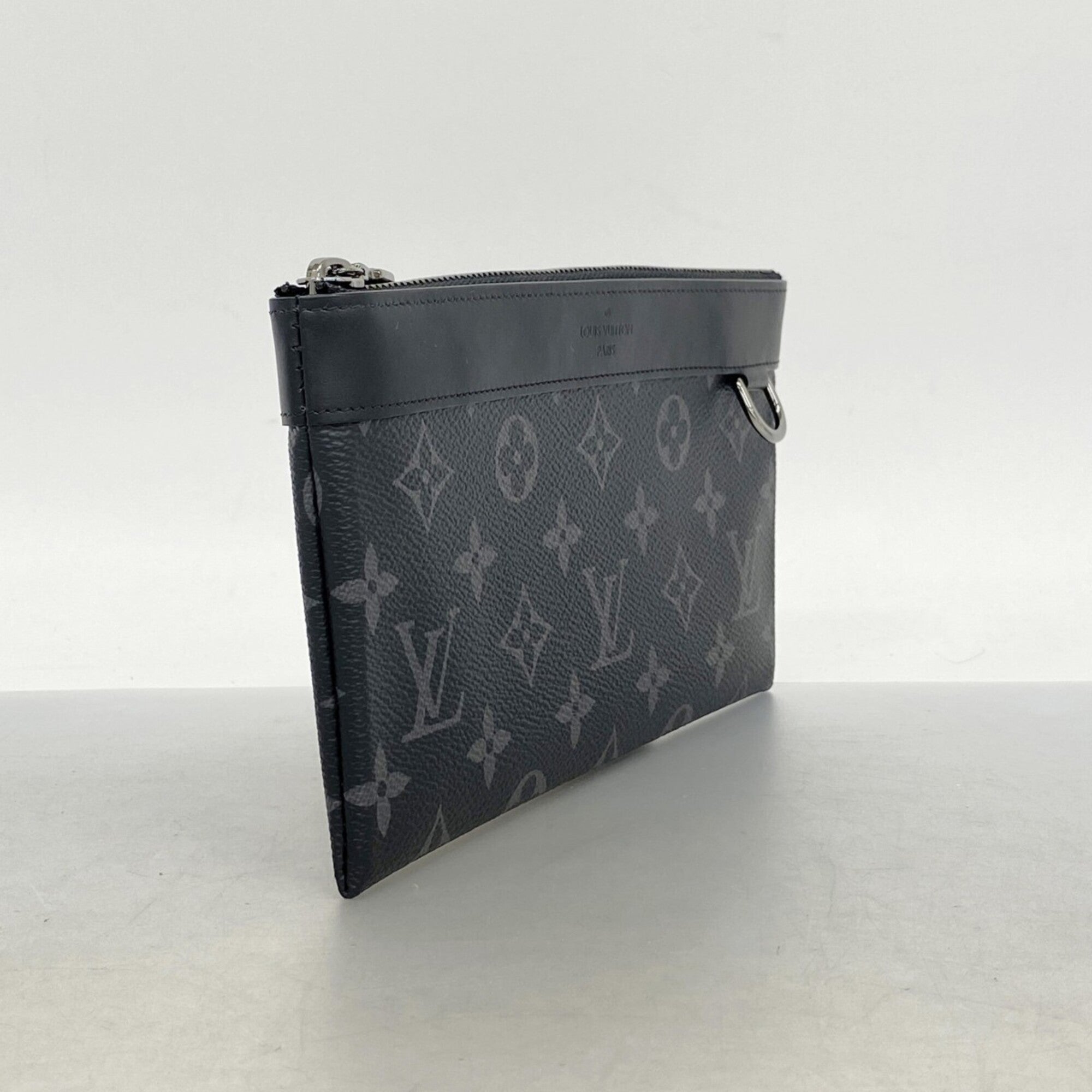 Louis Vuitton Black Pouch (Pre-Owned)