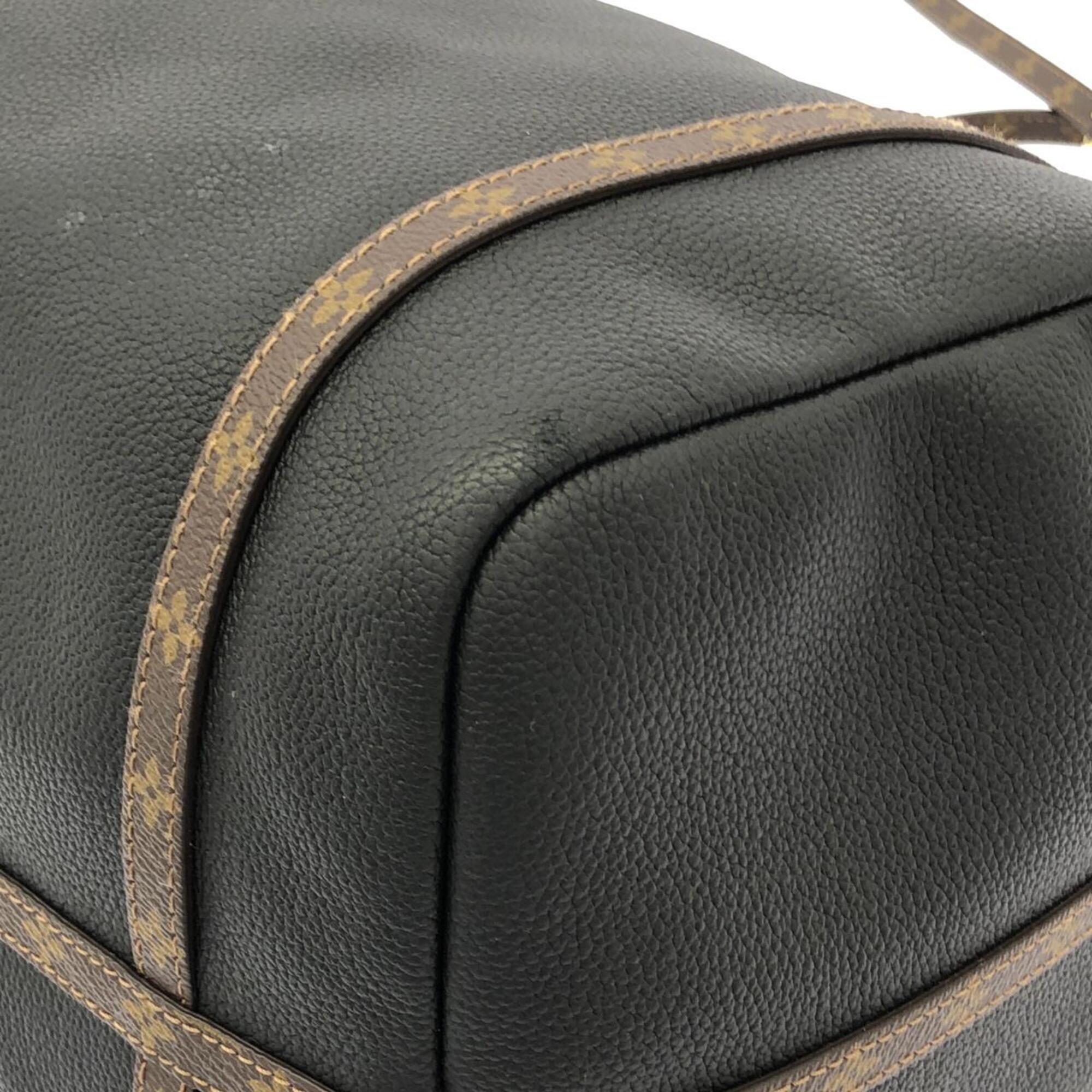 Louis Vuitton Black Leather Handbag Shoulder Bag (Pre-Owned)