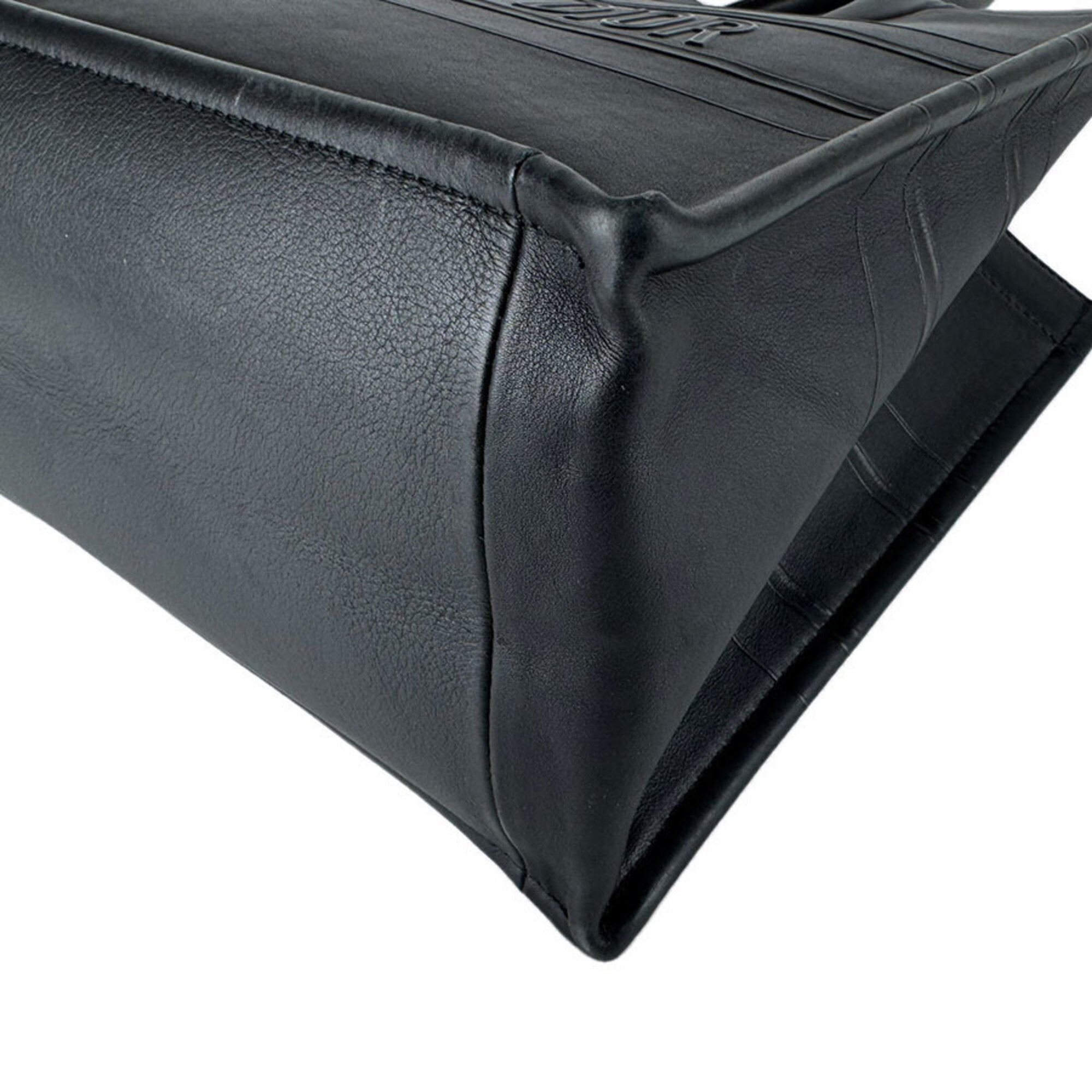 Christian Dior Black Leather Handbag (Pre-Owned)