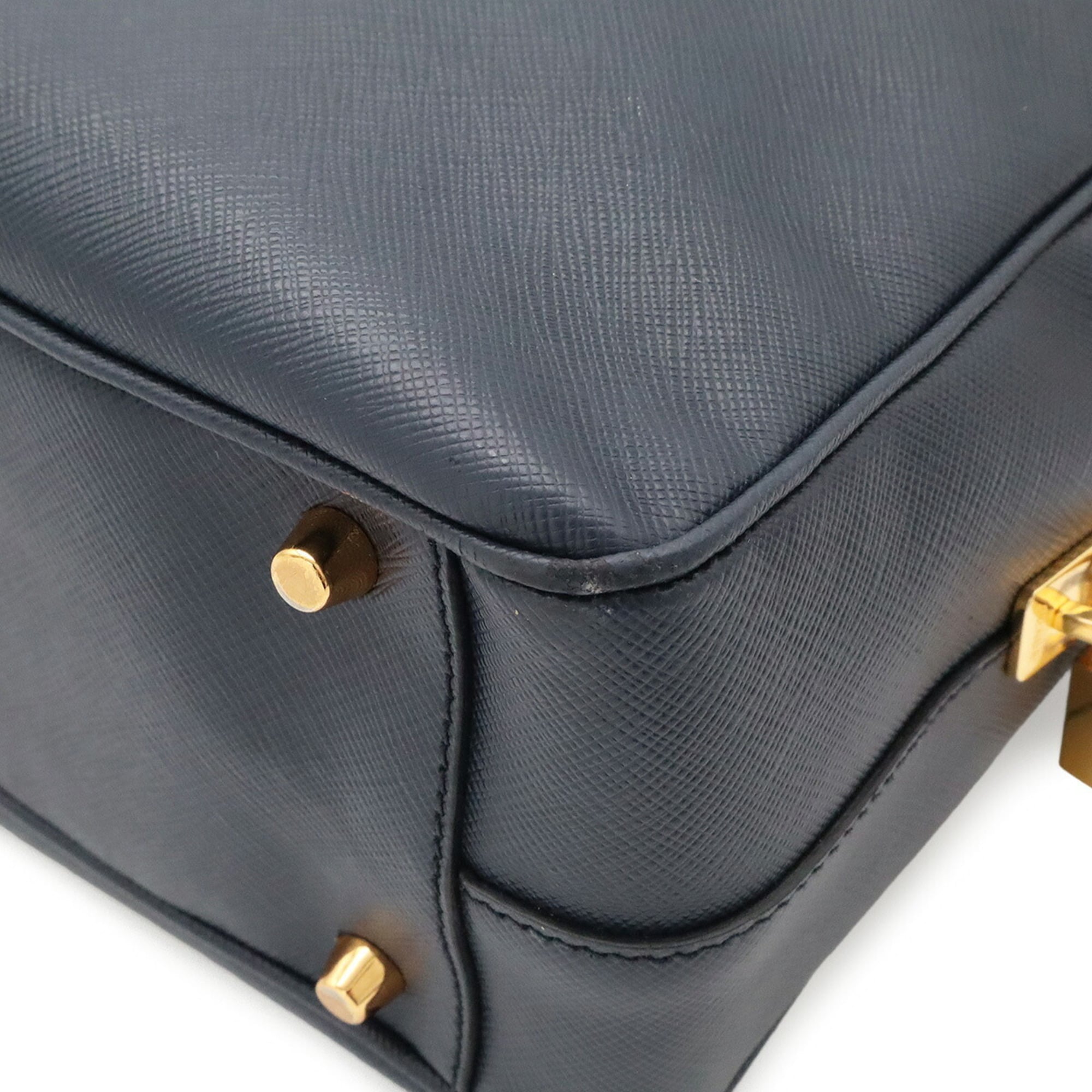 Prada Saffiano Navy Saffiano Handbag Shoulder Bag (Pre-Owned)