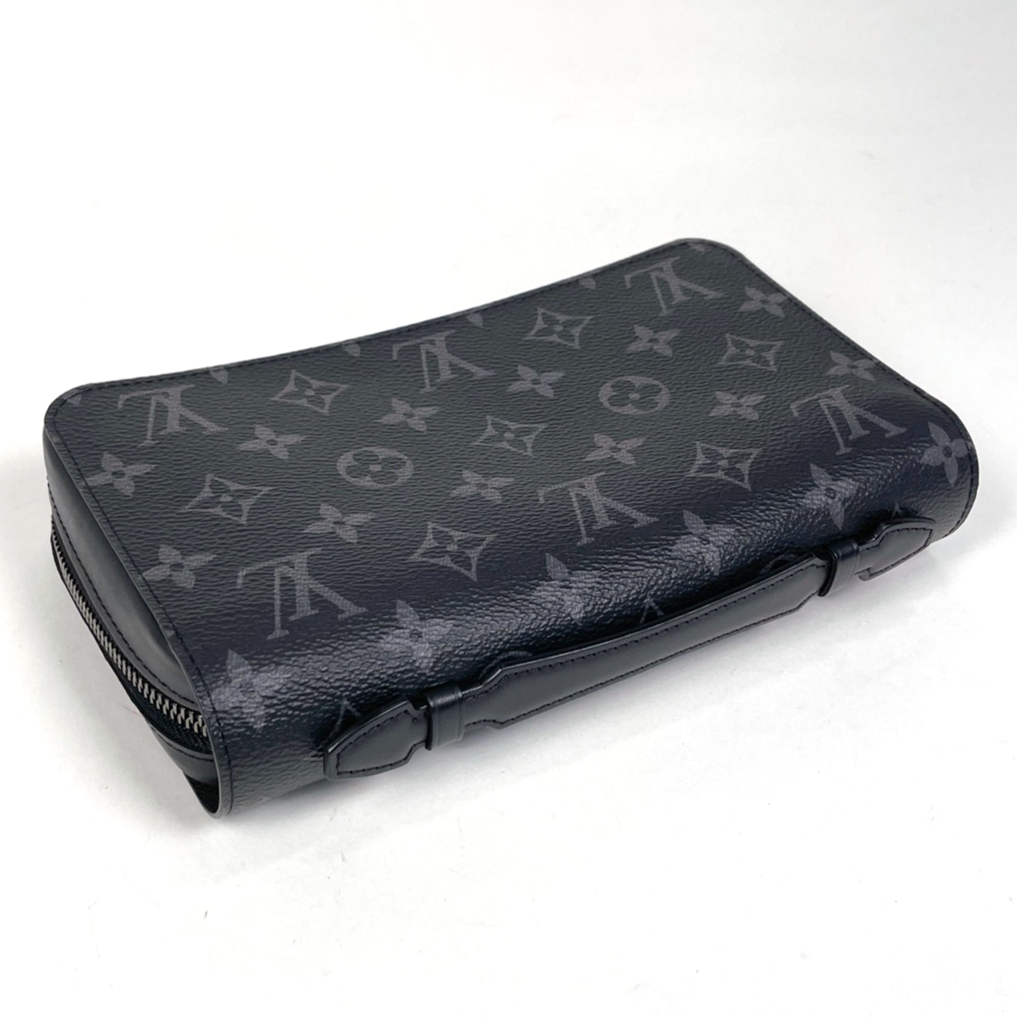 Louis Vuitton Black Noir Monogram Eclipse Long Wallet (Bi-Fold) (Pre-Owned)