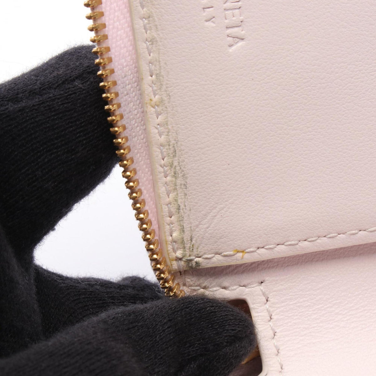 Bottega Veneta Pink Leather Wallet (Bi-Fold) (Pre-Owned)
