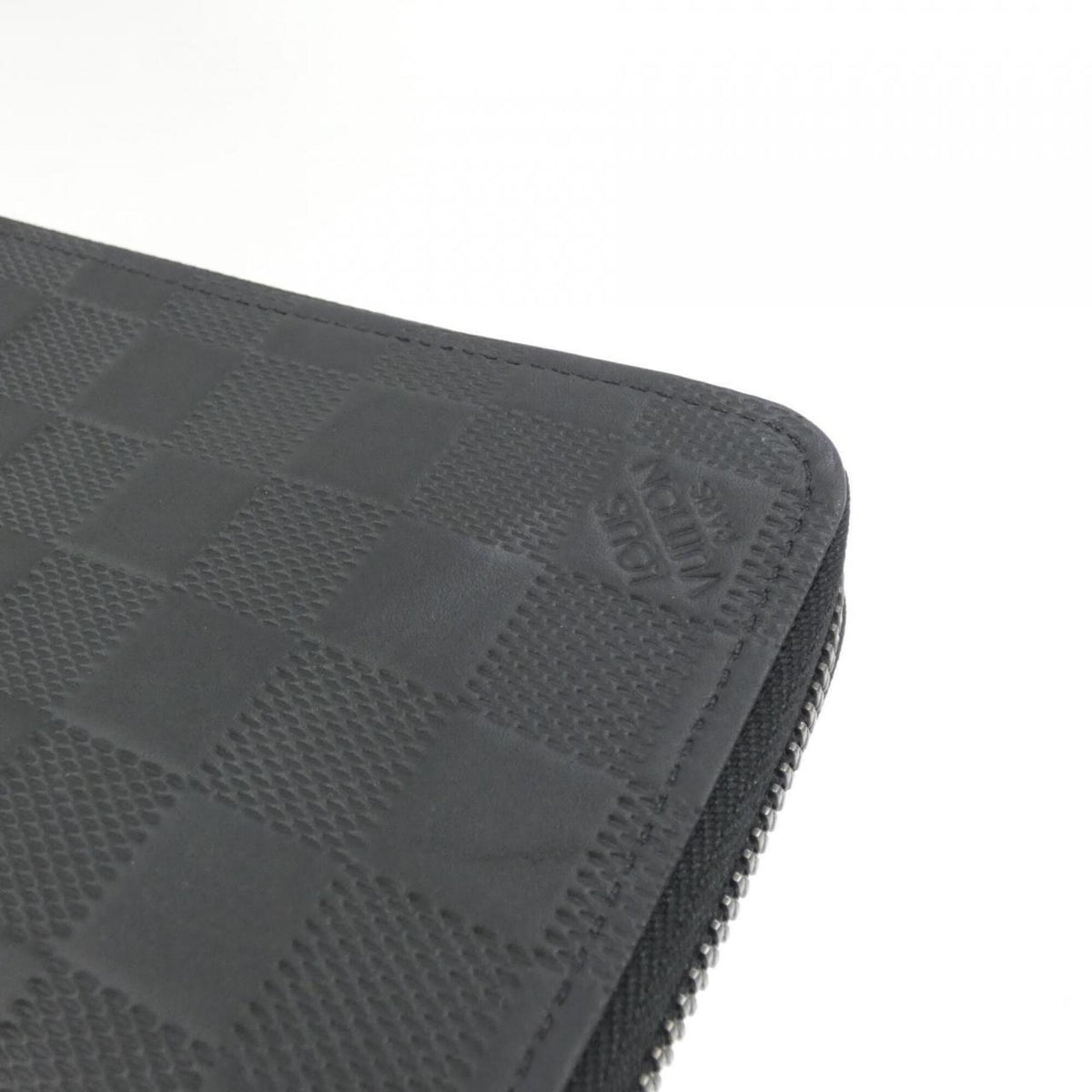 Louis Vuitton Onyx Leather Long Wallet (Bi-Fold) (Pre-Owned)