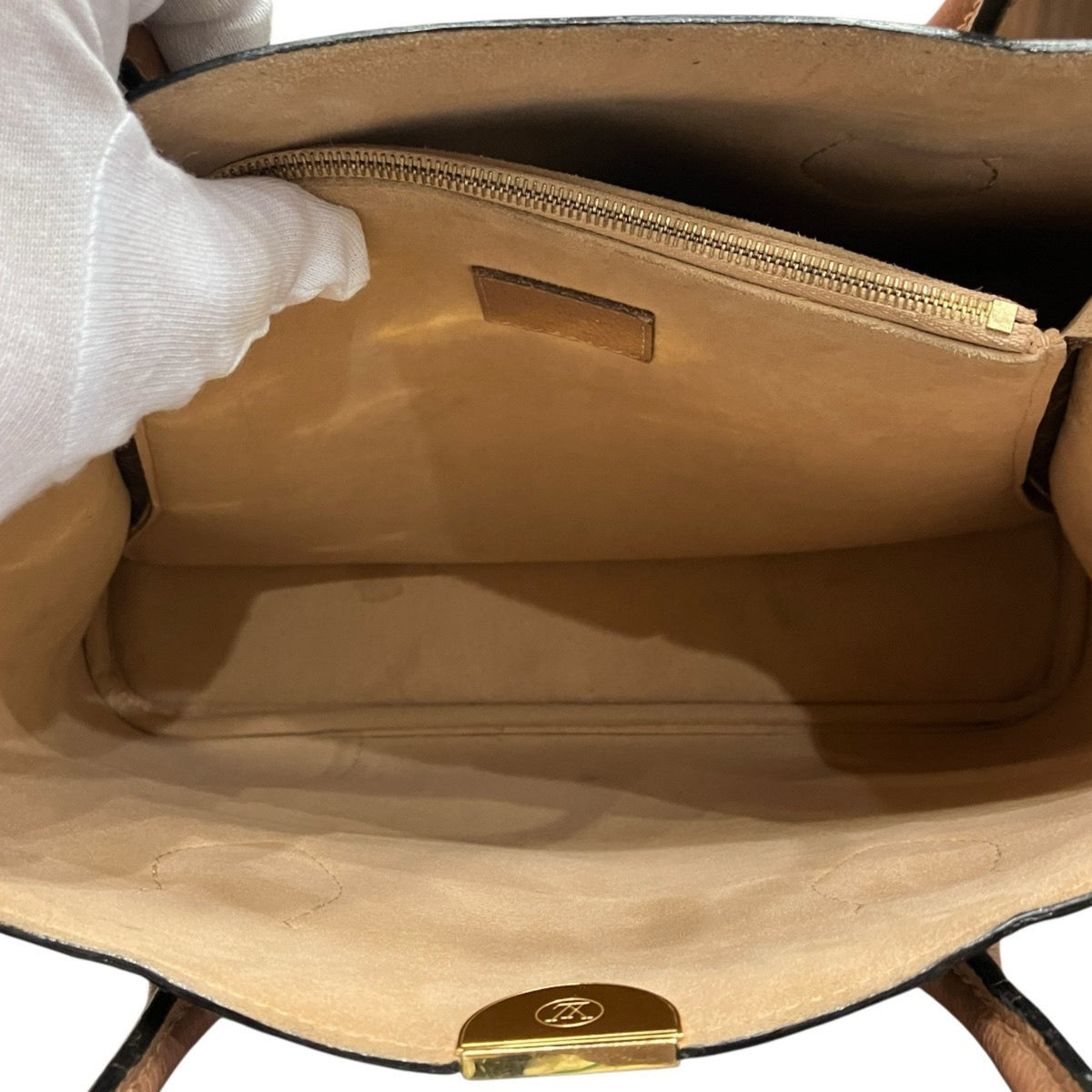 Louis Vuitton Brown Monogram Monogram Handbag (Pre-Owned)