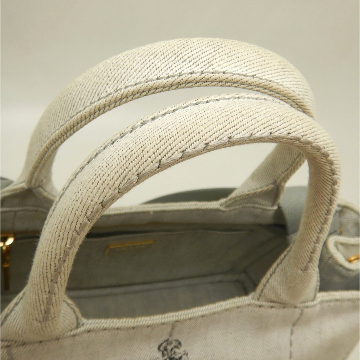 Prada Canapa Bianco Canapa Tote Bag (Pre-Owned)