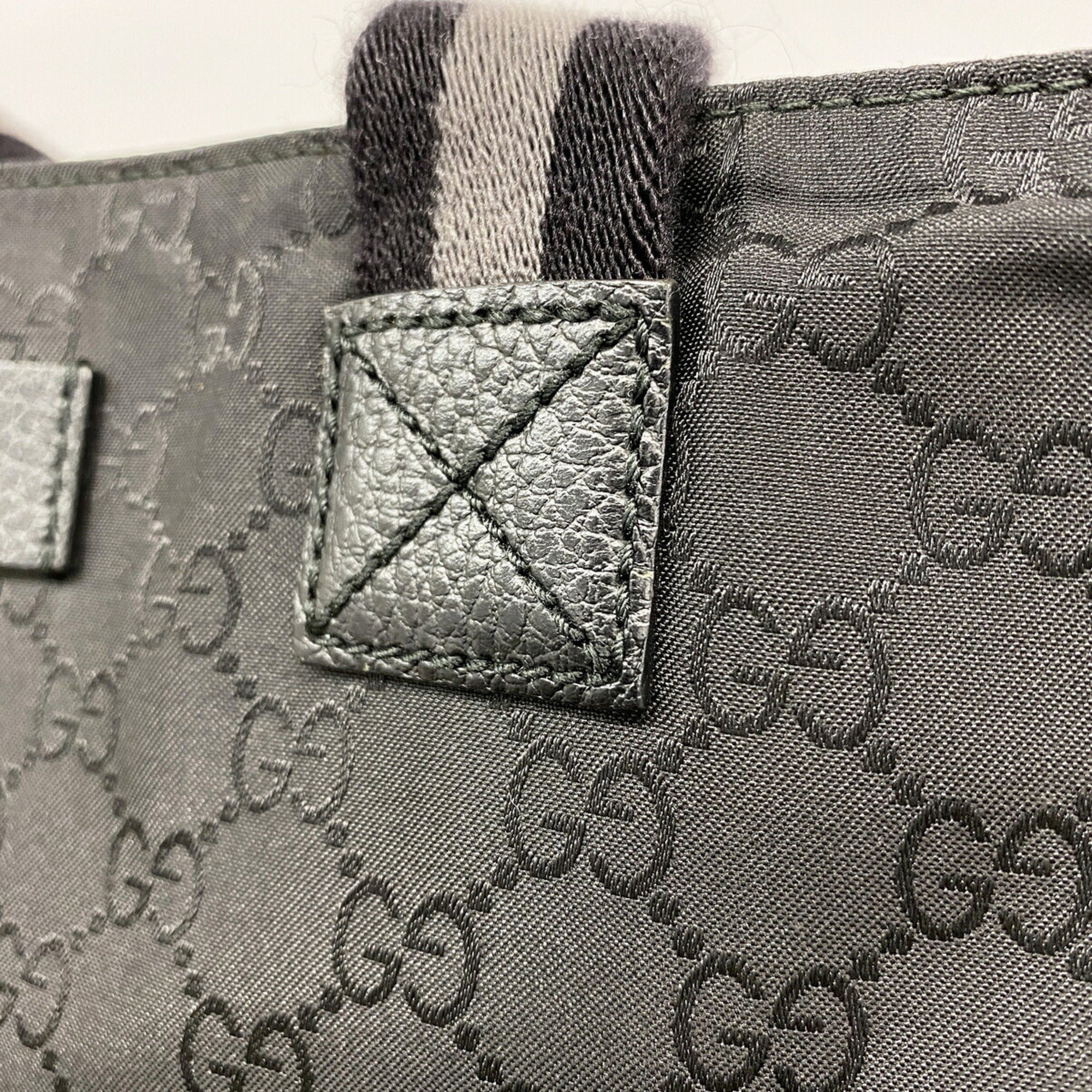 Gucci Black Nylon Tote Bag (Pre-Owned)