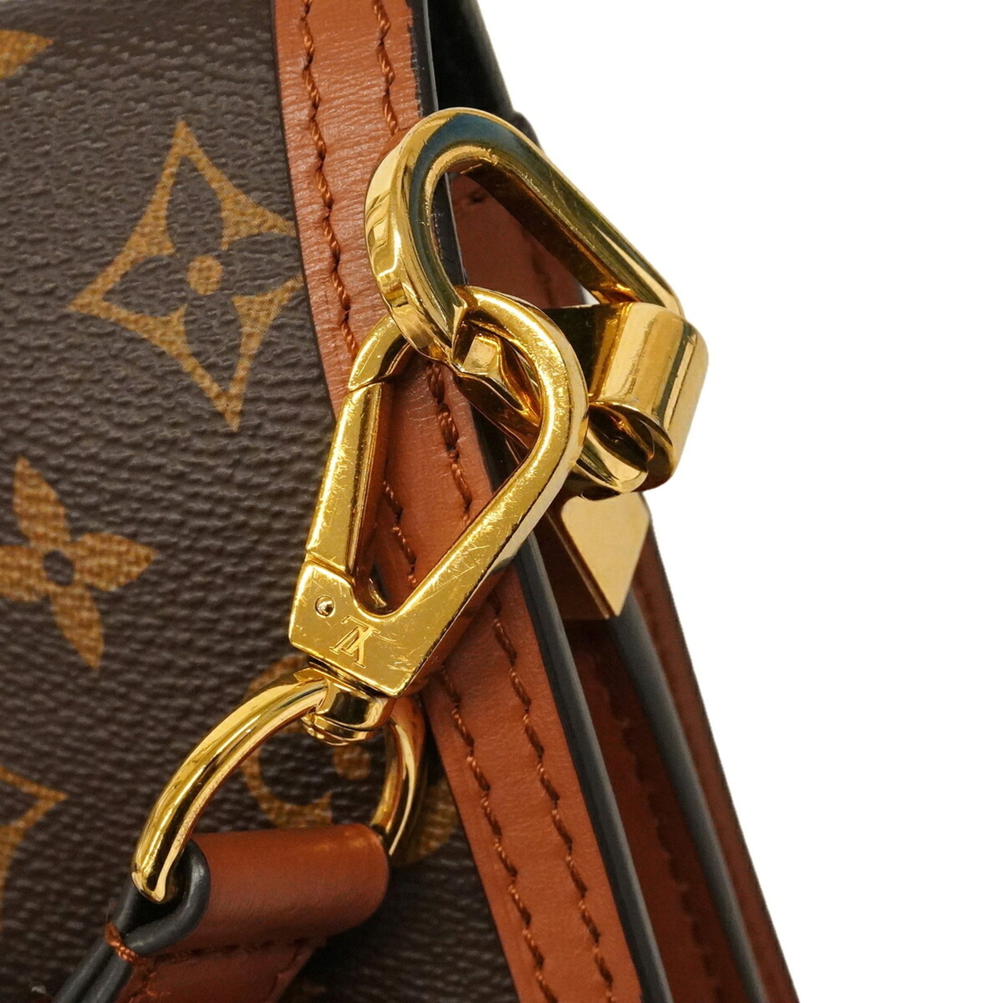 Louis Vuitton Brown Shoulder Bag (Pre-Owned)
