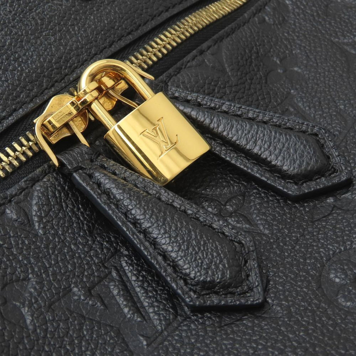 Louis Vuitton Noir Monogram Empreinte Shoulder Bag (Pre-Owned)