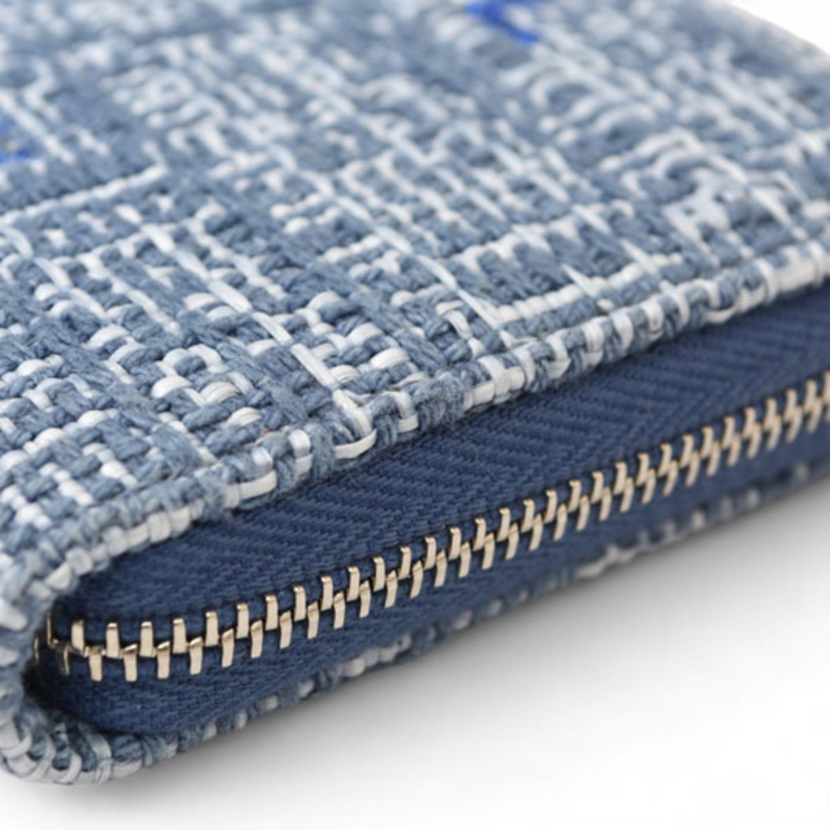 Chanel Blue Tweed Wallet (Bi-Fold) (Pre-Owned)