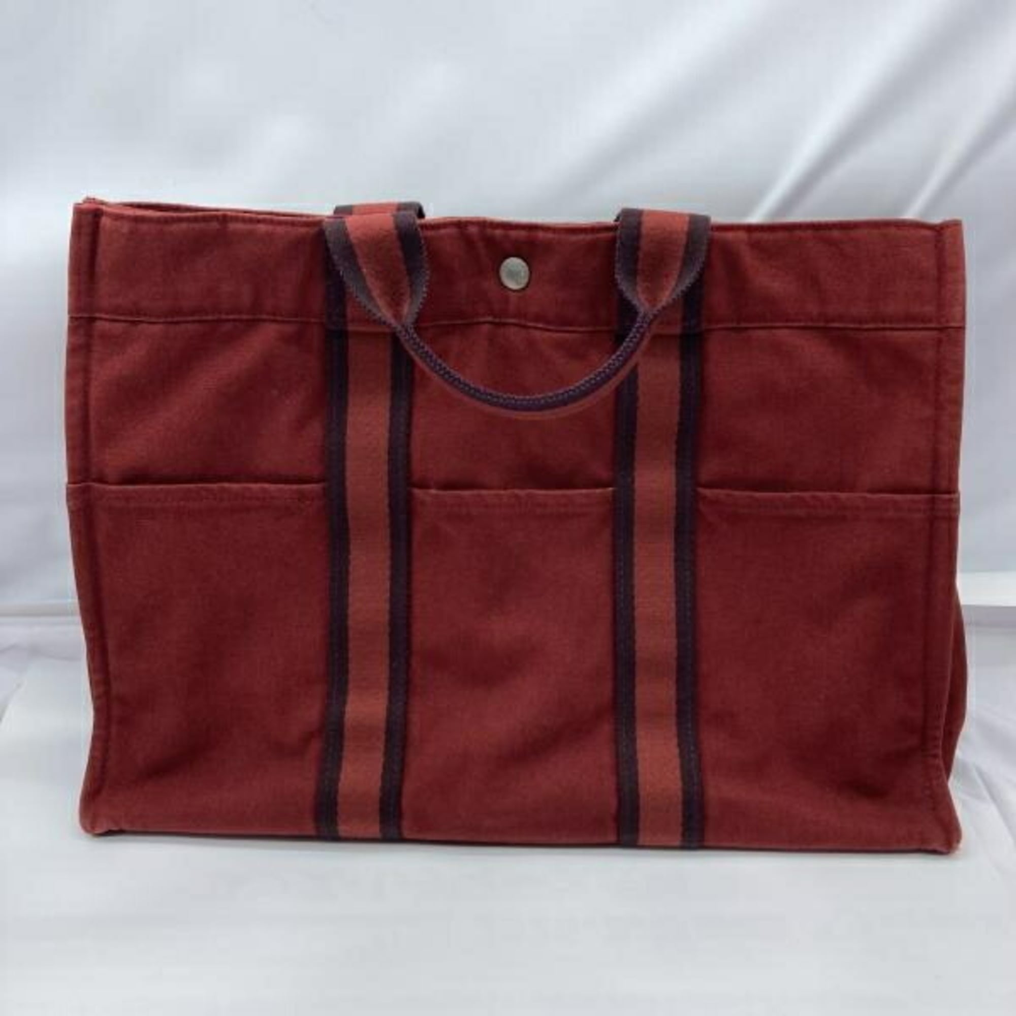 Hermes Fourre Tout Red Color Tote Bag (Pre-Owned)