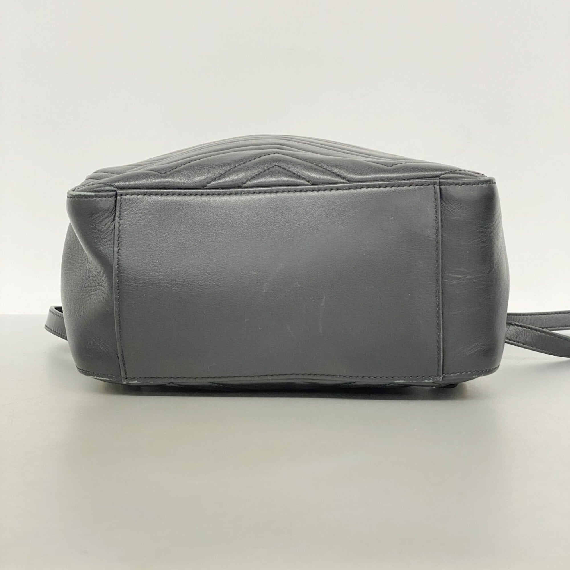 Gucci Black Leather Backpack (Pre-Owned)
