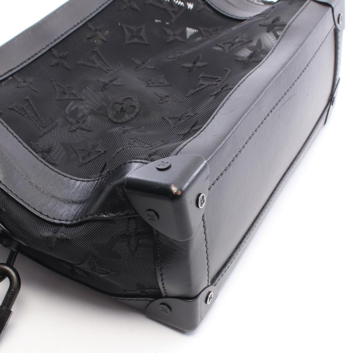 Louis Vuitton Black Mesh Leather Handbag Shoulder Bag (Pre-Owned)