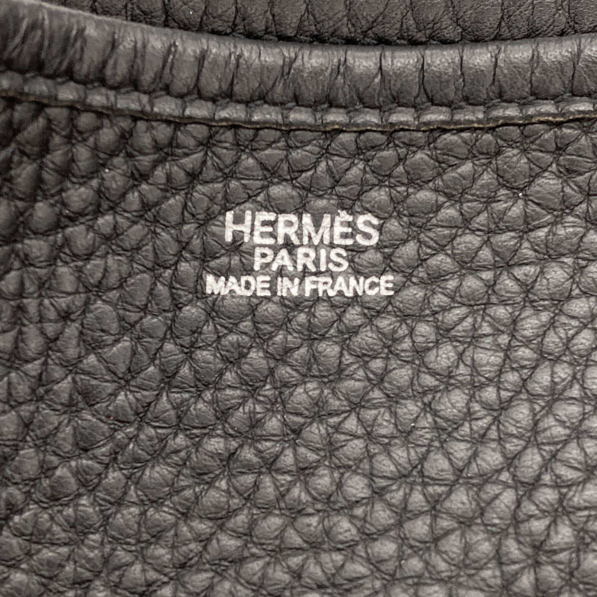 Hermes Black Togo Leather Shoulder Bag (Pre-Owned)