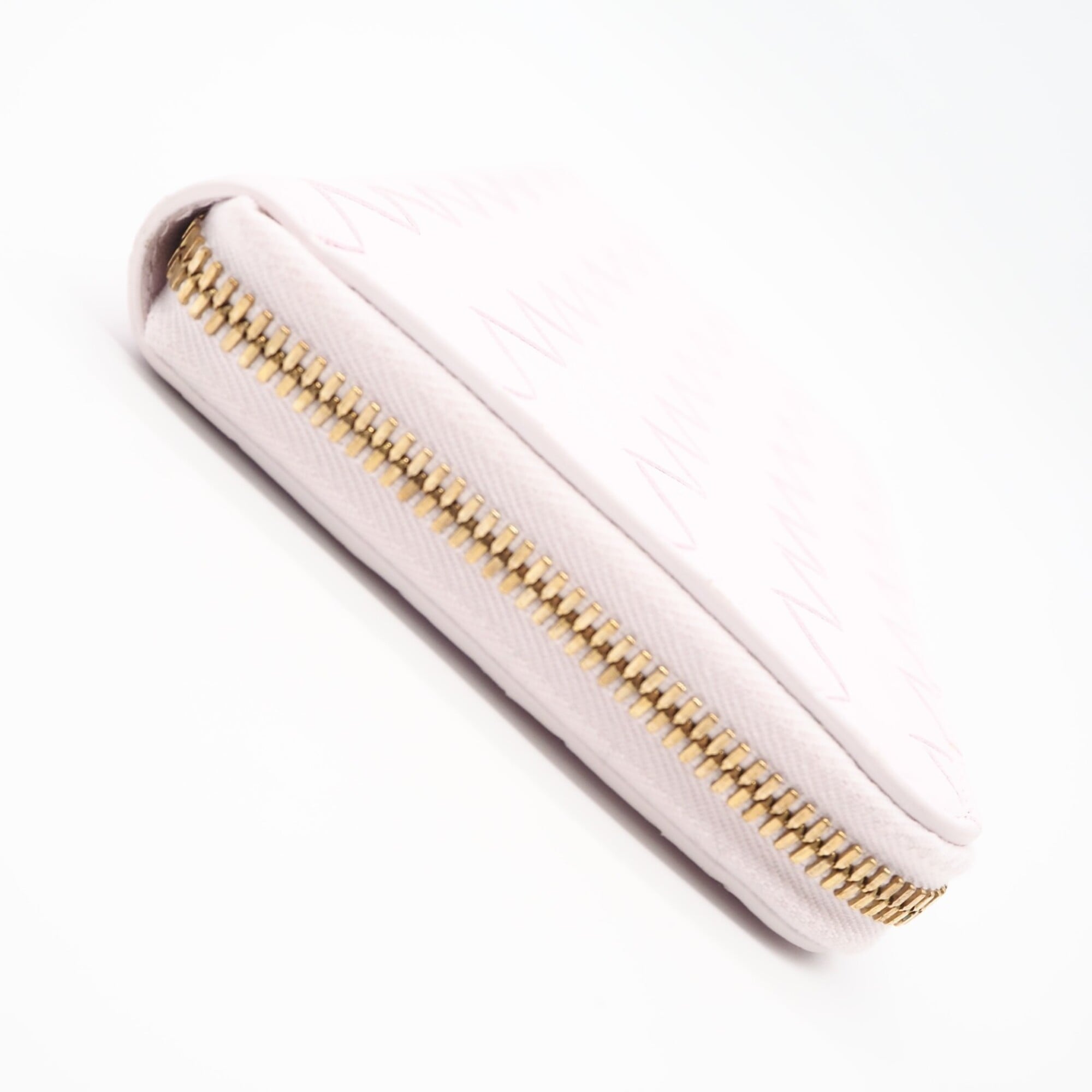 Bottega Veneta Intrecciato Pink Leather Long Wallet (Bi-Fold) (Pre-Owned)