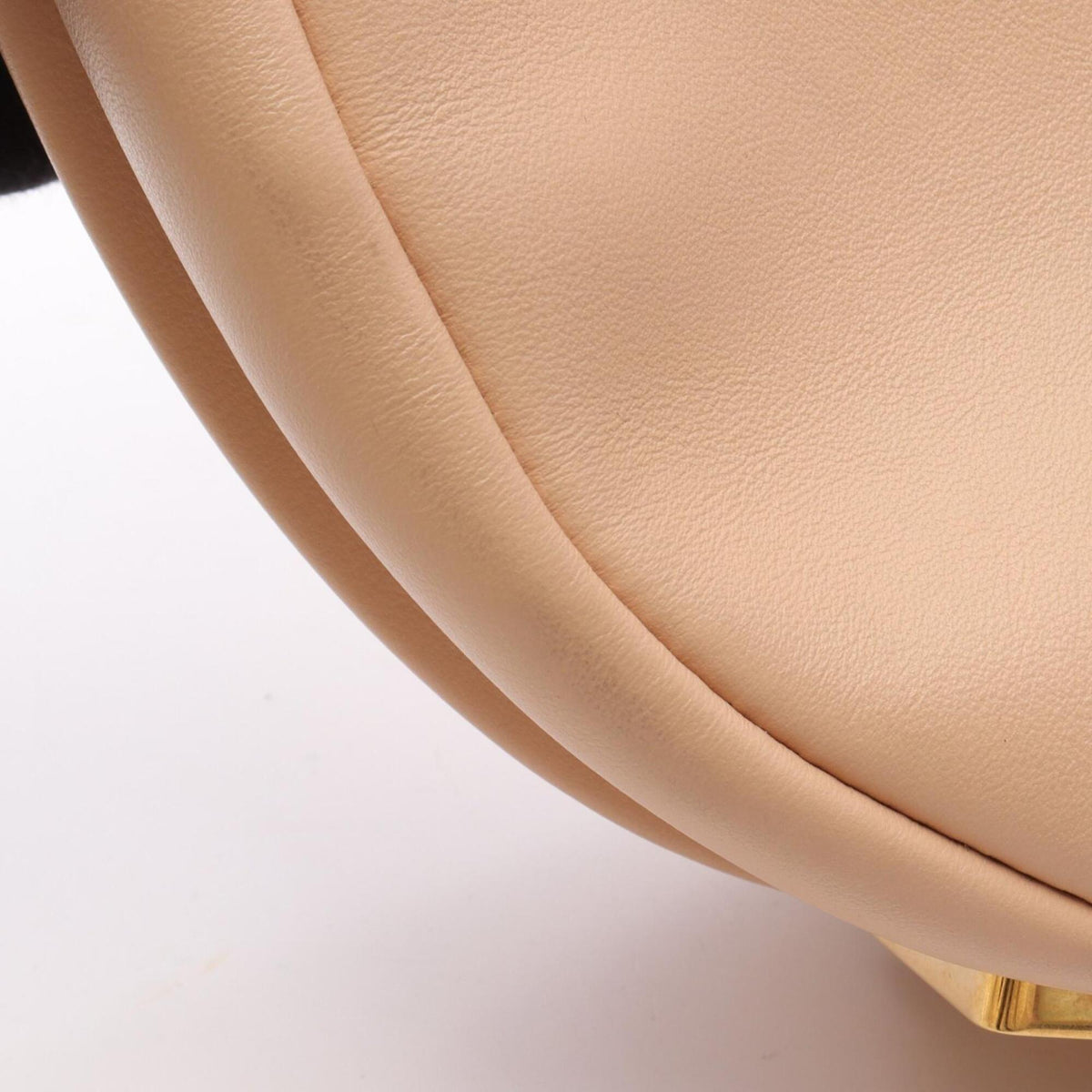 Fendi Pink Leather Handbag (Pre-Owned)