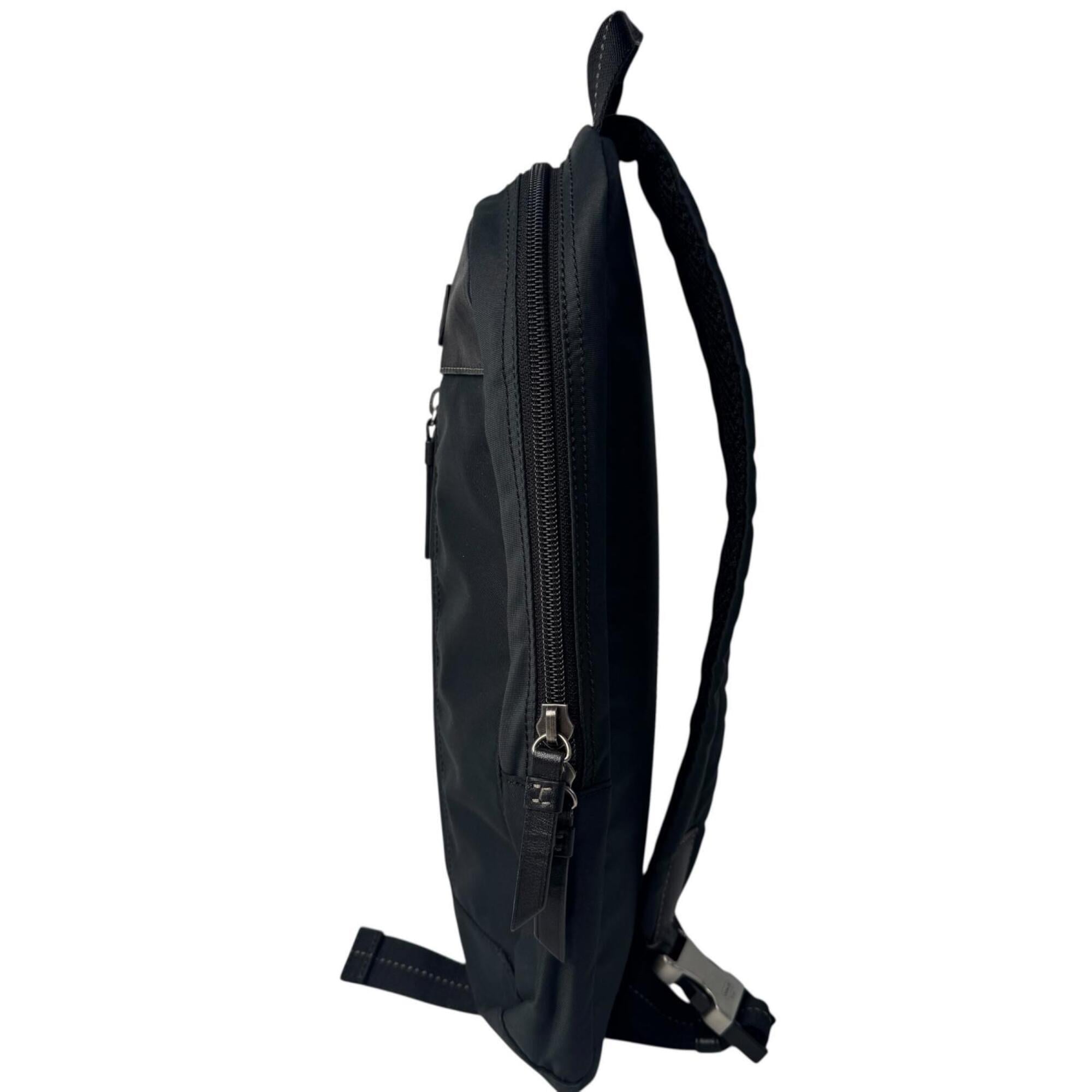 Coach Black Nylon Sling Bag (Pre-Owned)