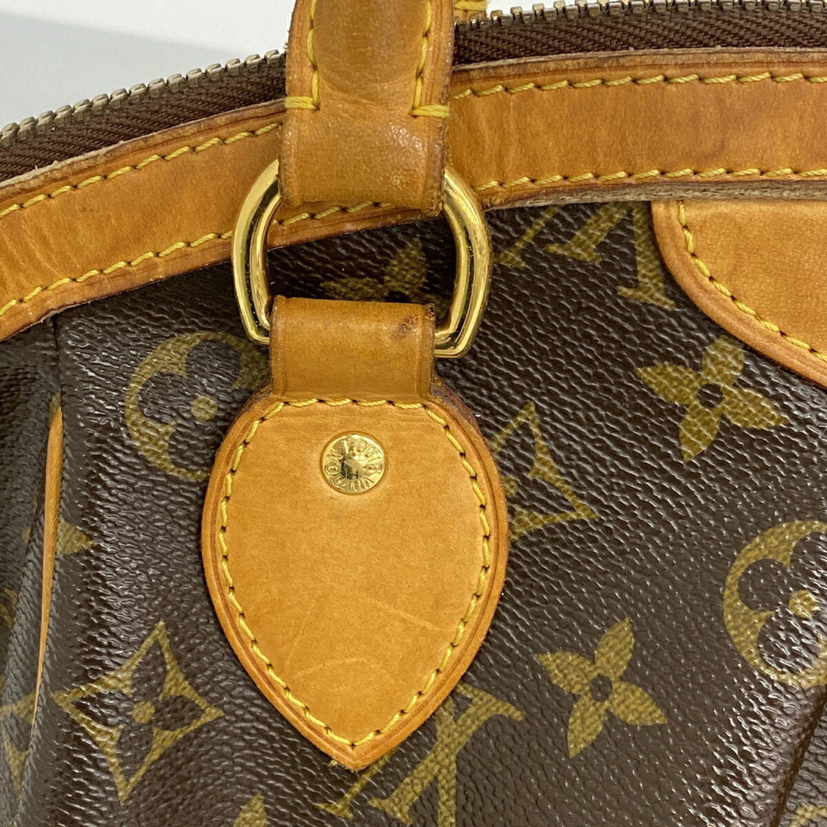 Louis Vuitton Brown Handbag (Pre-Owned)