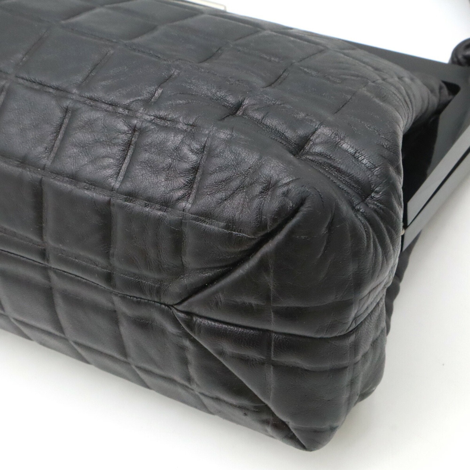 Chanel Black Leather Handbag Shoulder Bag (Pre-Owned)