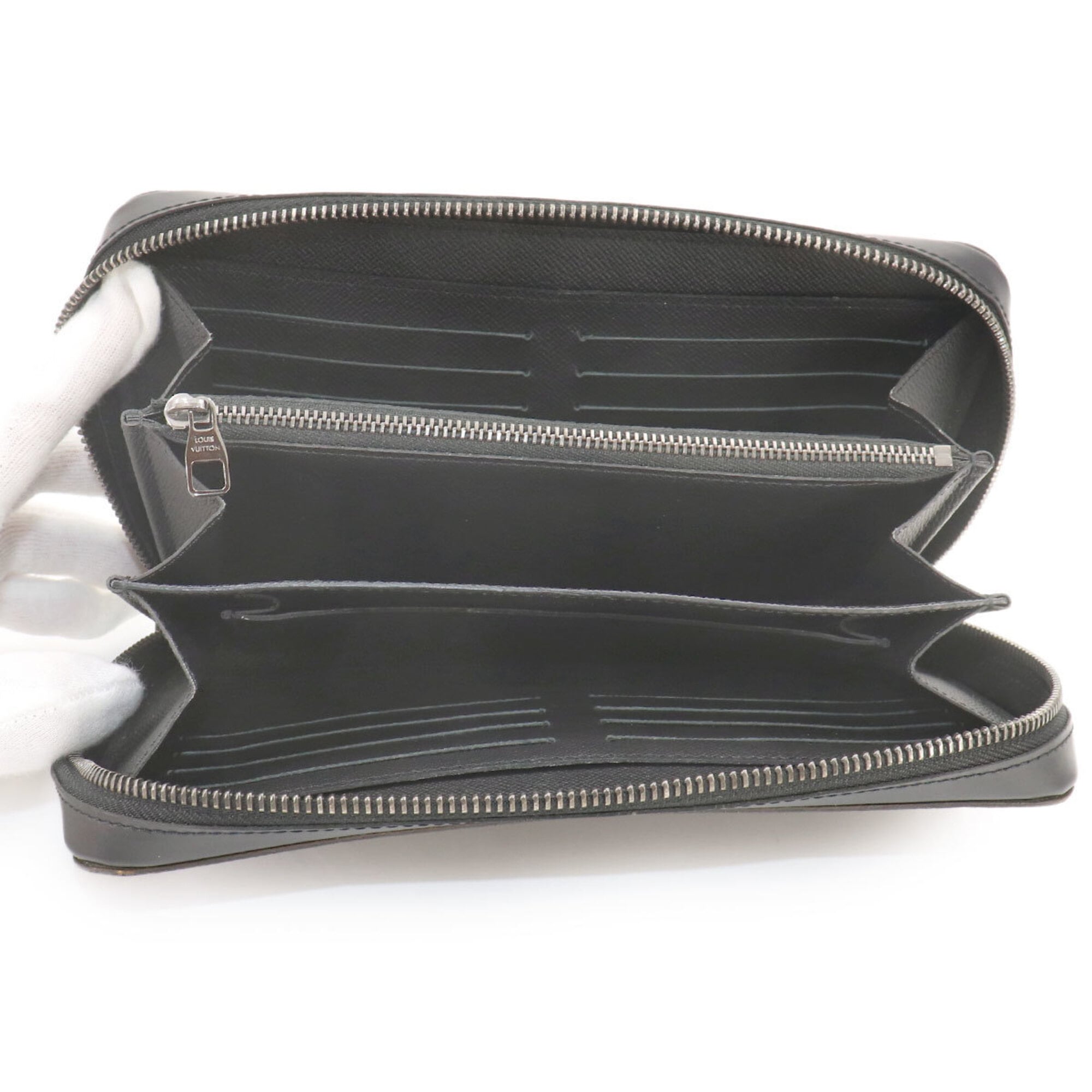 Louis Vuitton Monogram Eclipse Monogram Eclipse Canvas Long Wallet (Bi-Fold) (Pre-Owned)