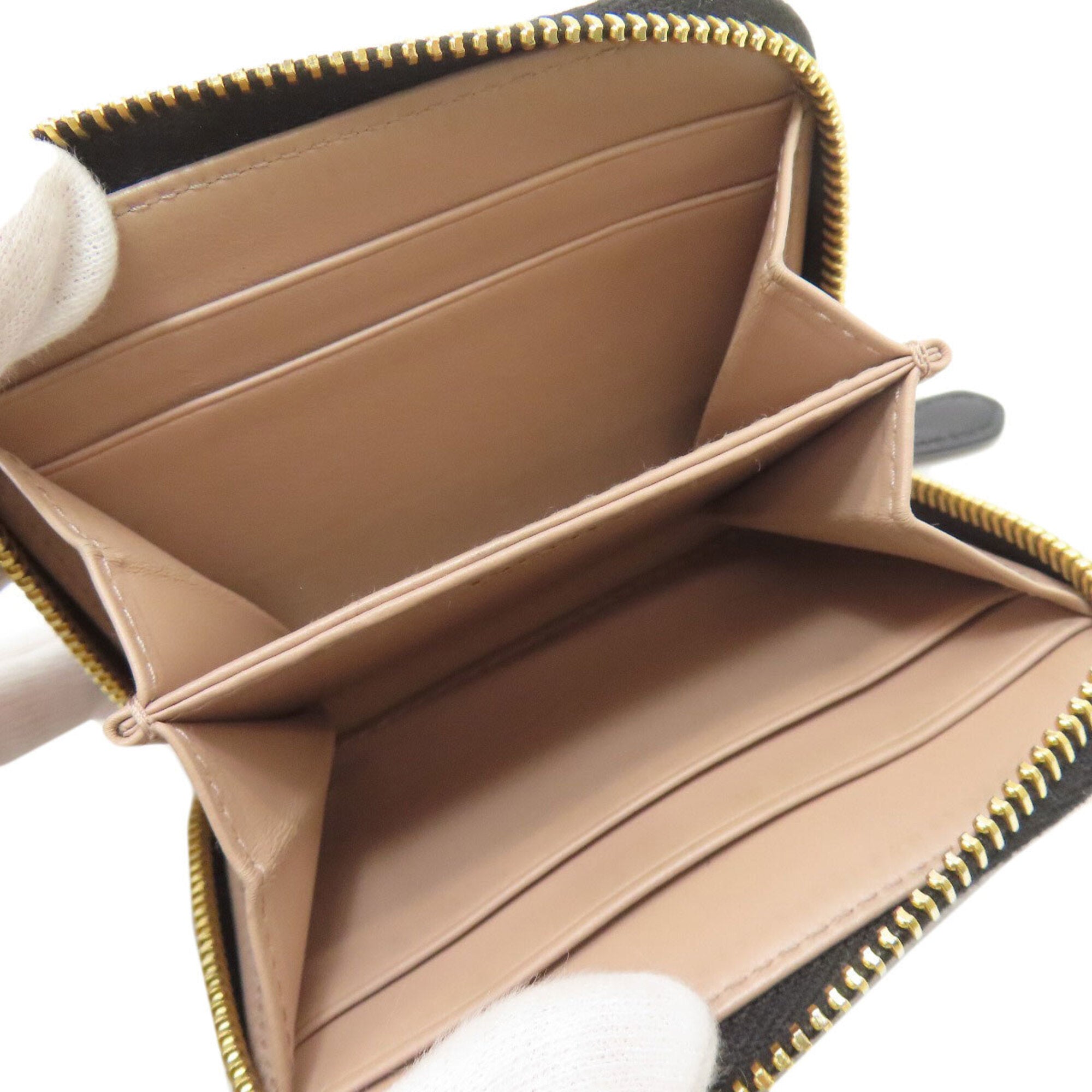 Prada Black Saffiano Triangle Coin Purse/Coin Case (Pre-Owned)