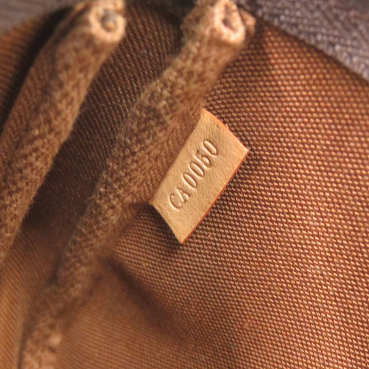Louis Vuitton Brown Monogram Monogram Handbag Pochette Pouch (Pre-Owned)