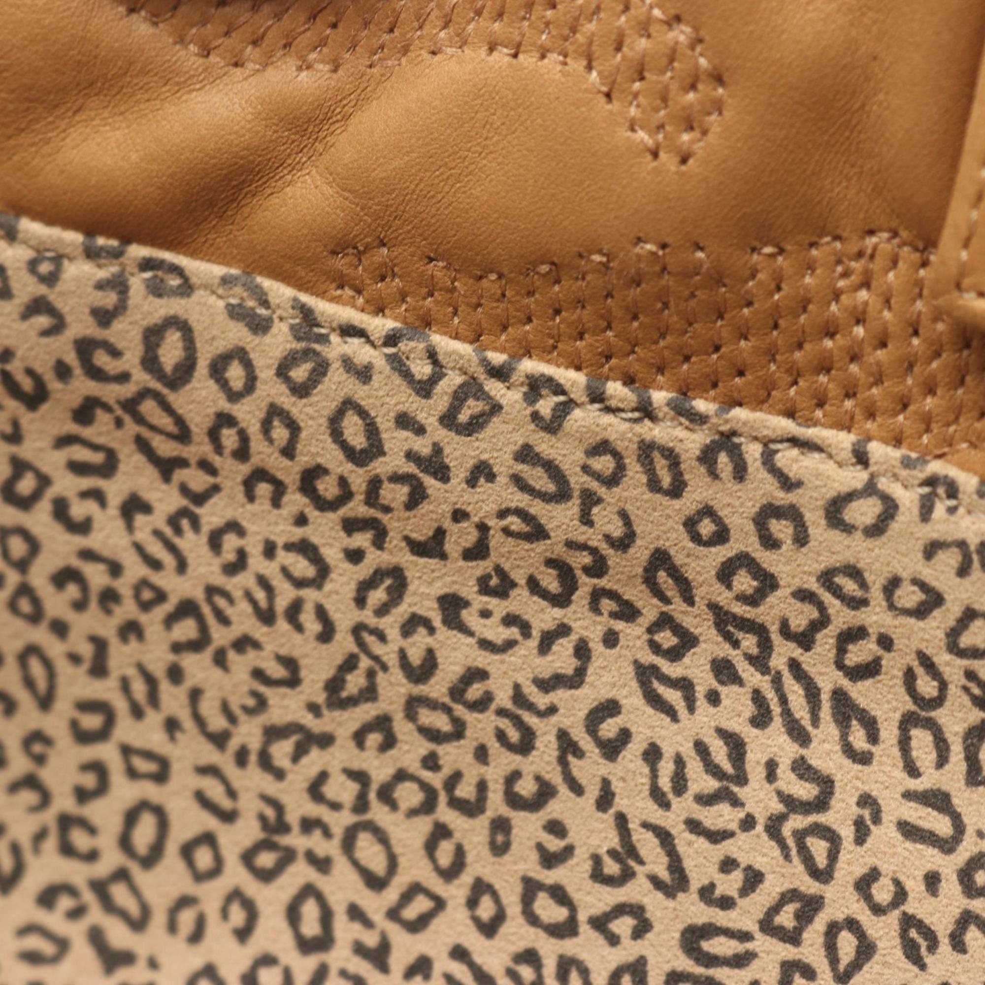 Cartier Beige Leather Handbag (Pre-Owned)