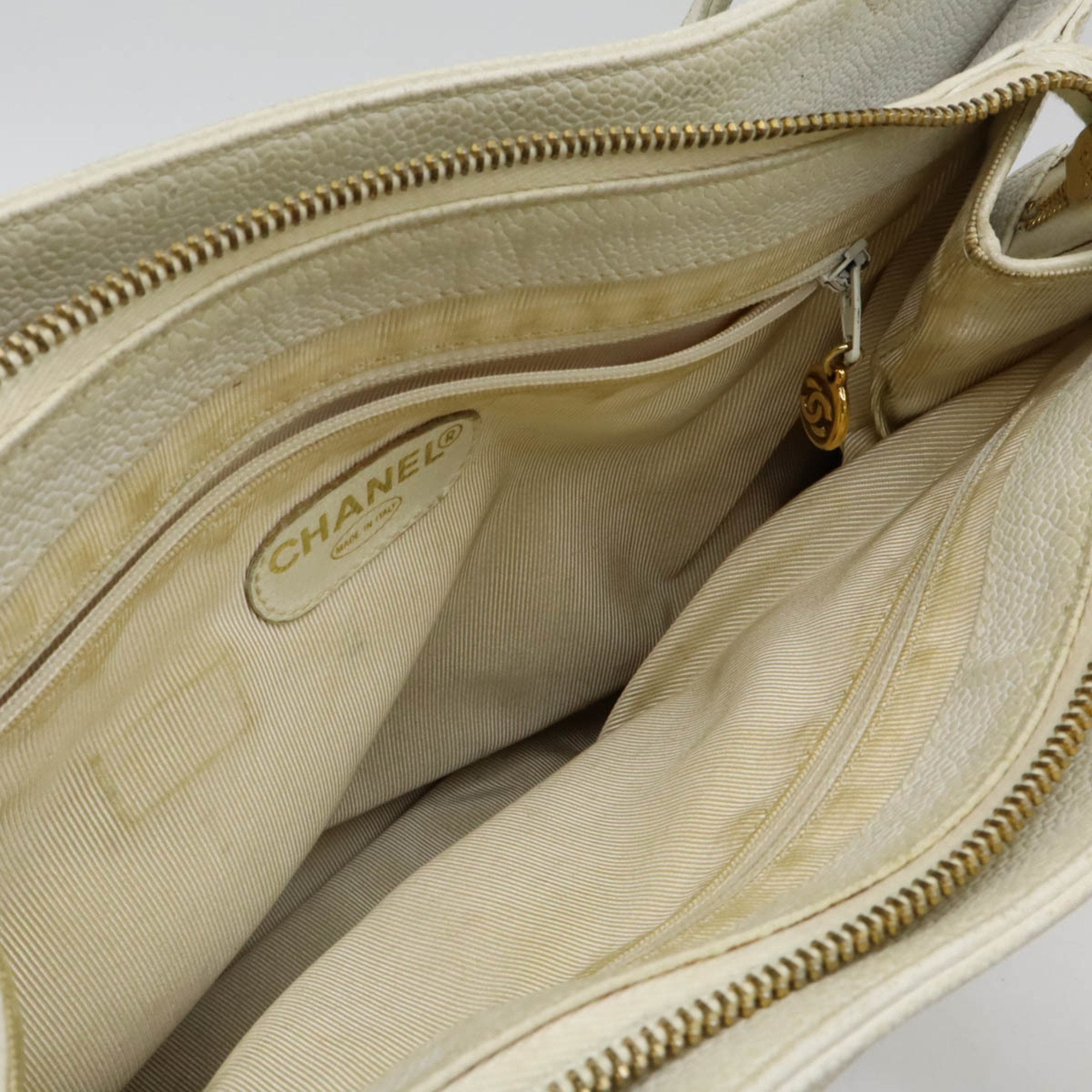 Chanel Caviar Skin Off-White Caviar Leather Shoulder Bag Tote Bag (Pre-Owned)