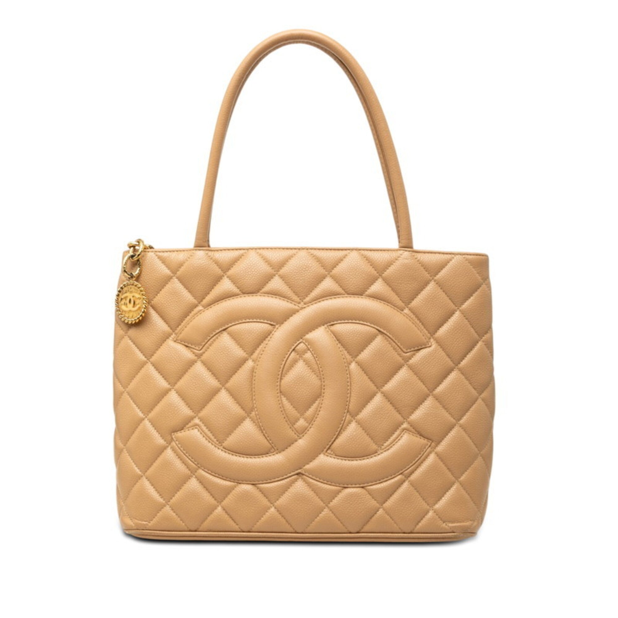 Chanel Matelasse Beige Grained Calfskin Handbag Tote Bag (Pre-Owned)