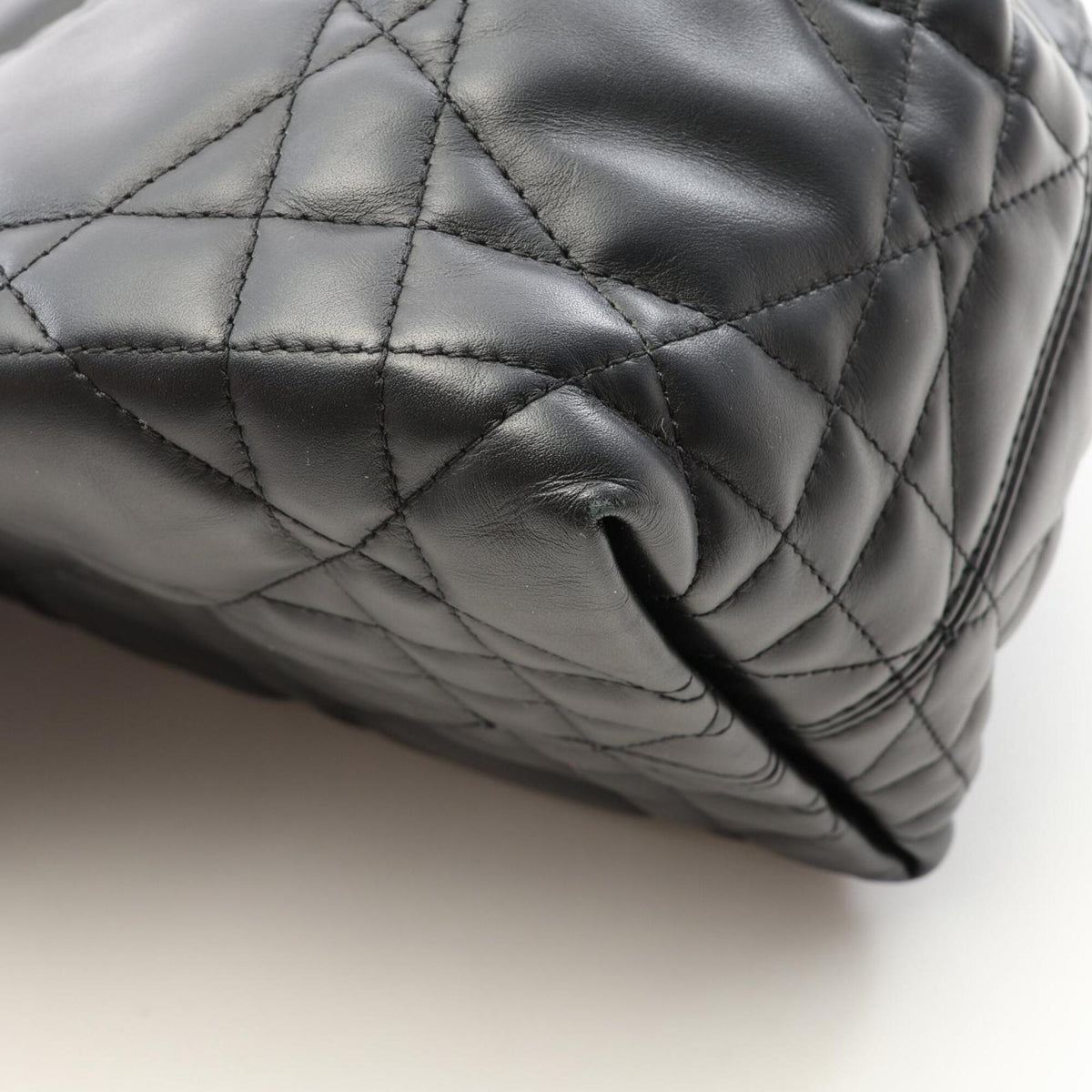 Christian Dior Black Leather Handbag Pouch (Pre-Owned)
