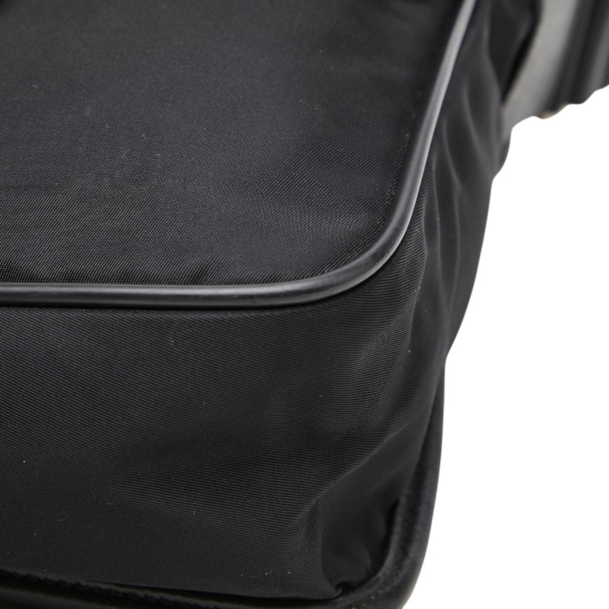 Prada Black Nylon Shoulder Bag (Pre-Owned)