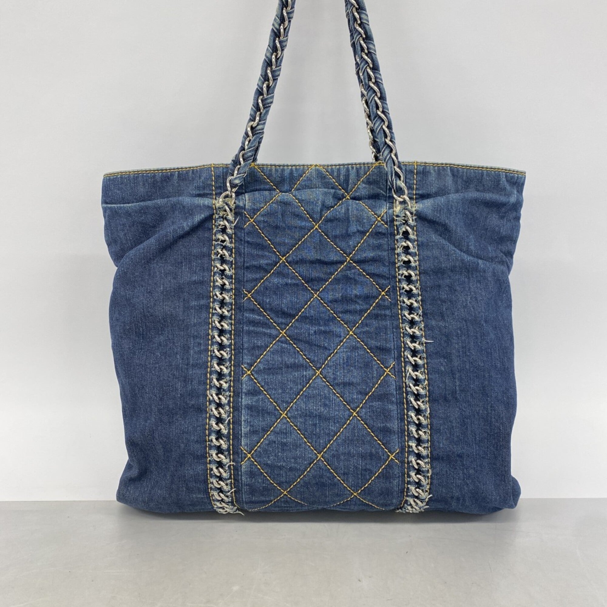 Chanel Navy Denim Tote Bag (Pre-Owned)