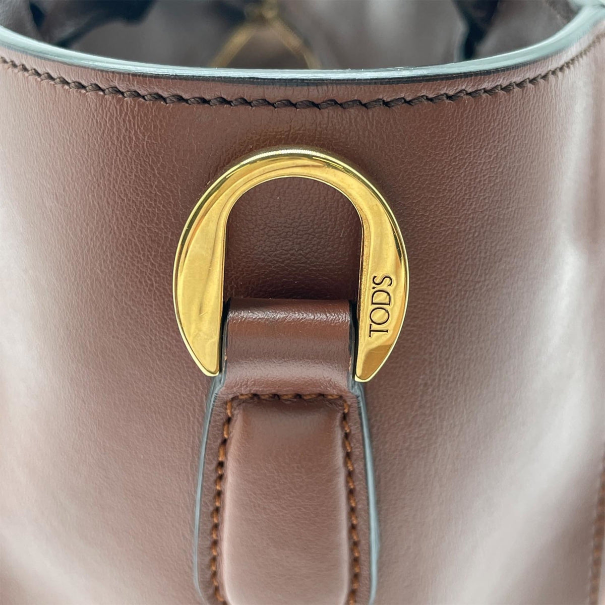 Tod's Beige Brown Pink Leather Handbag Shoulder Bag (Pre-Owned)