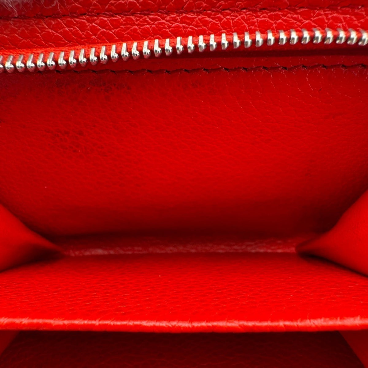 Louis Vuitton Monogram Empreinte Red Color White Leather Wallet (Bi-Fold) (Pre-Owned)