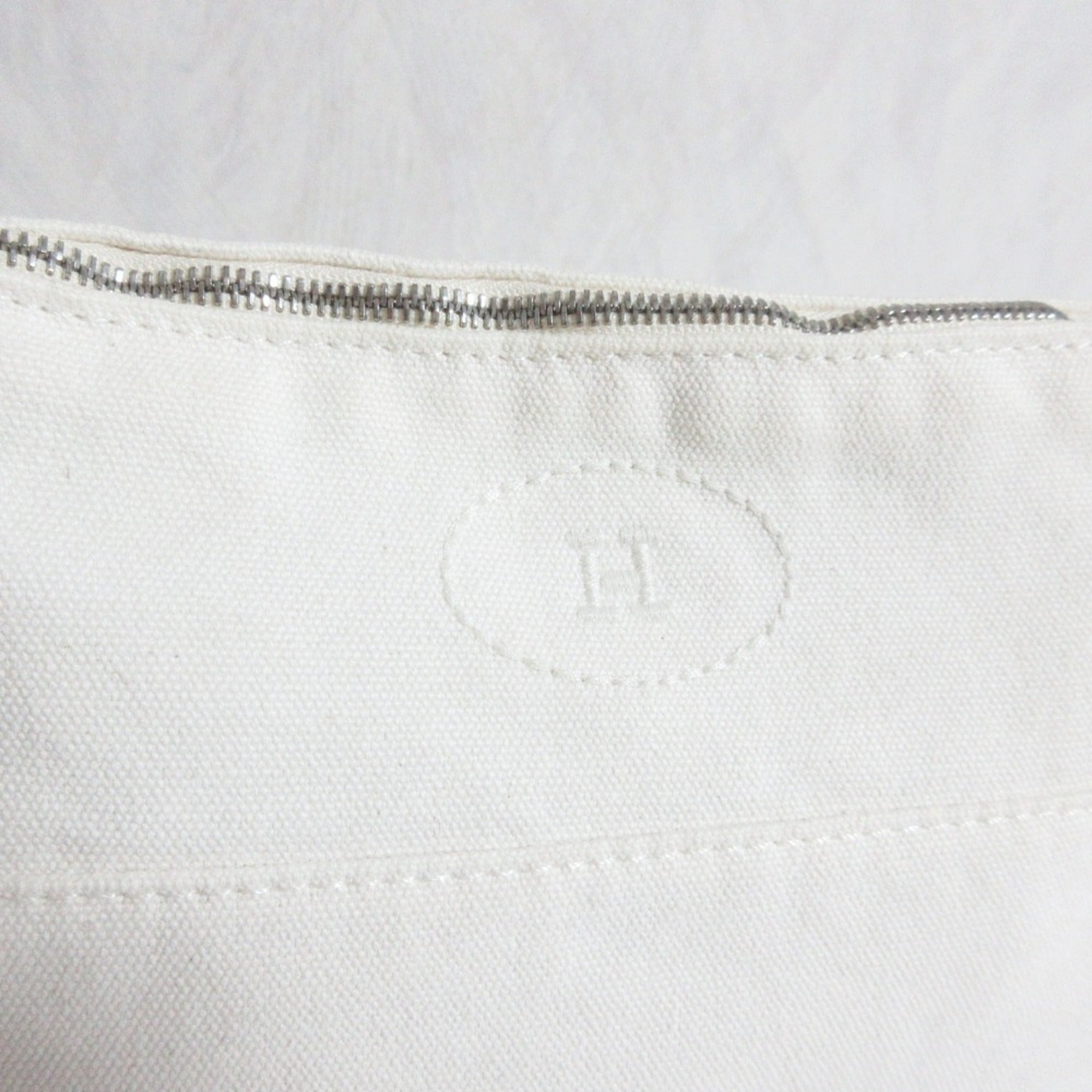 Hermes White Pouch (Pre-Owned)