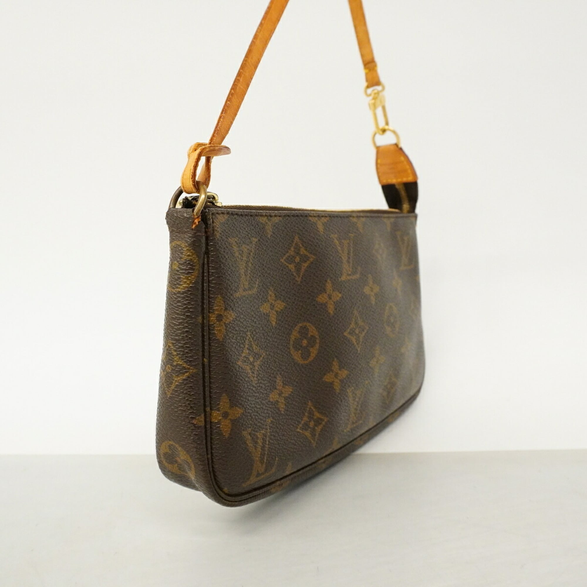 Louis Vuitton Brown Pouch (Pre-Owned)