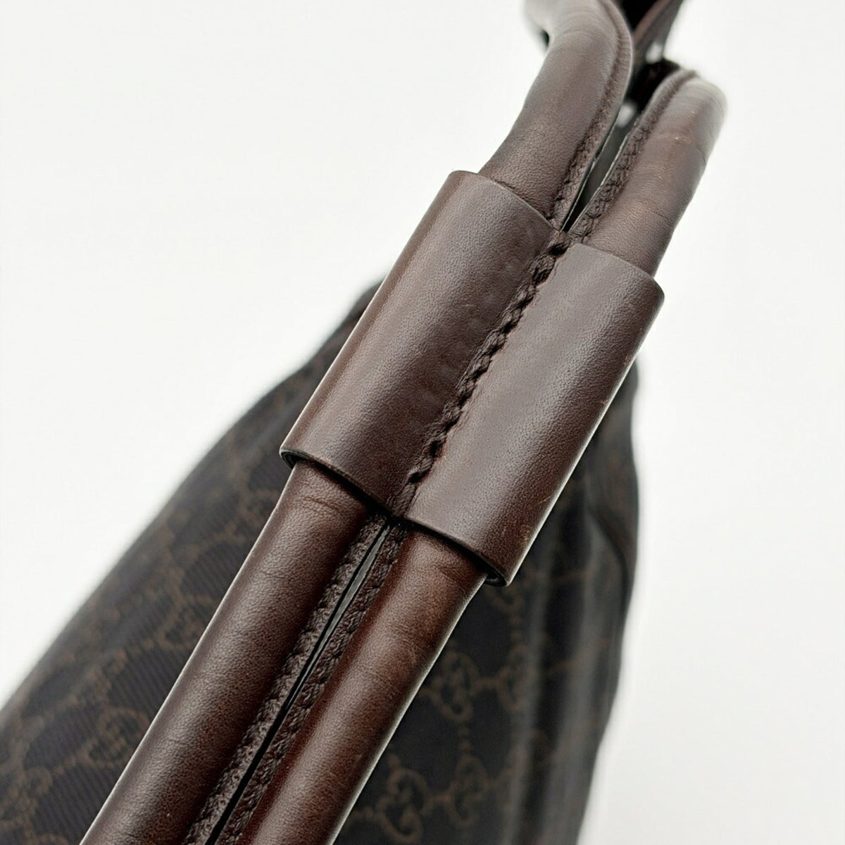 Gucci Dark Brown Gg Canvas Leather Shoulder Bag (Pre-Owned)