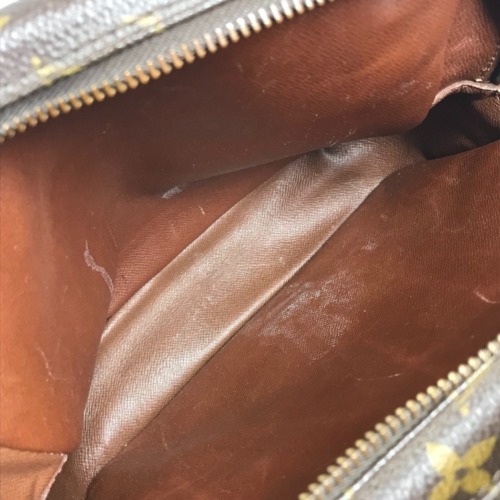 Louis Vuitton Brown Monogram Monogram Pochette Shoulder Bag (Pre-Owned)