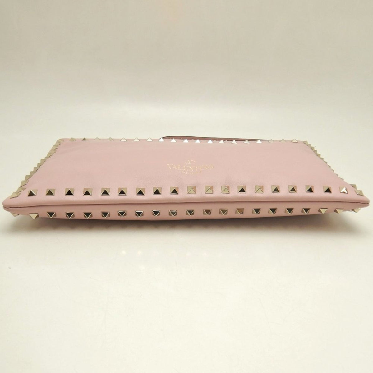 Valentino Pink Leather Clutch Bag (Pre-Owned)
