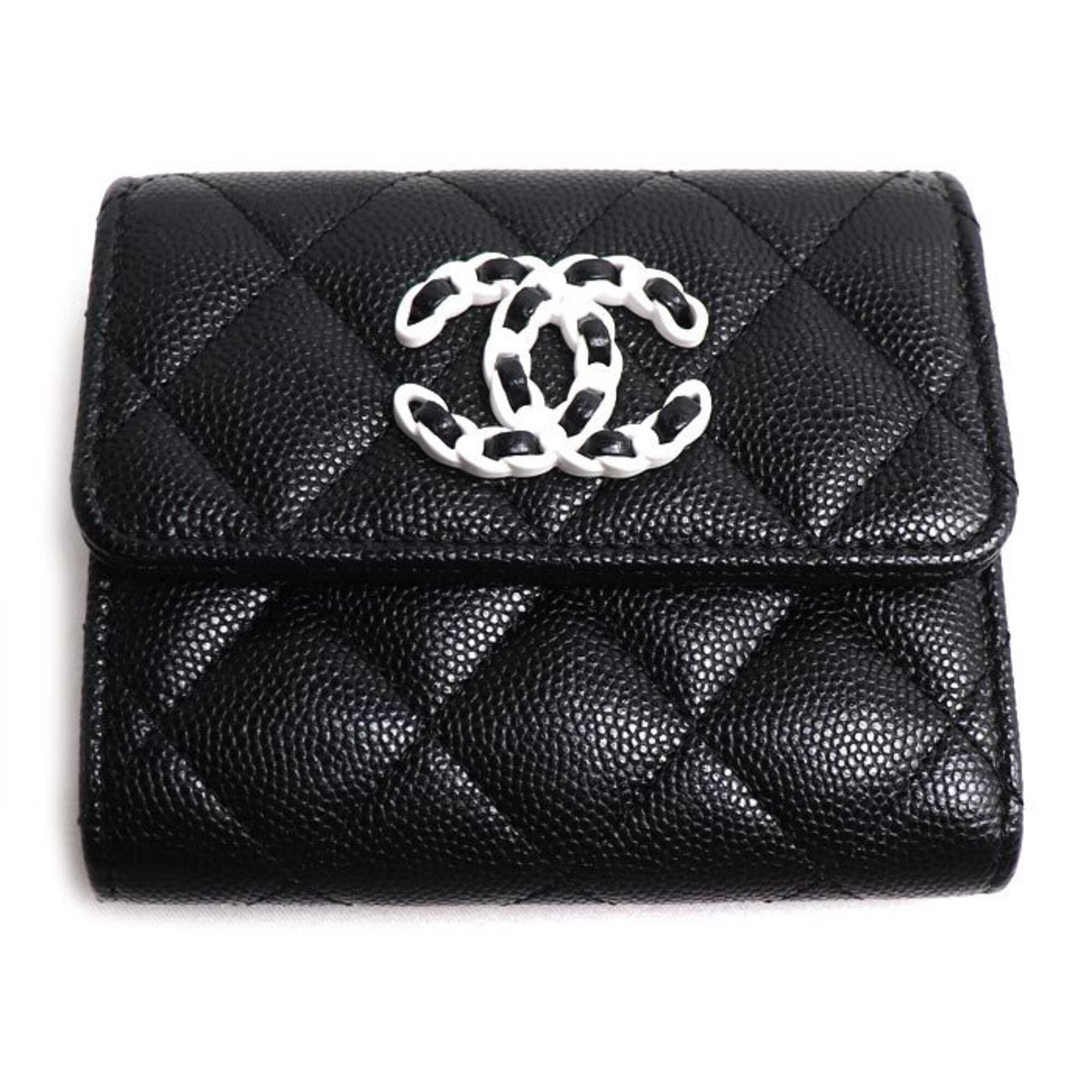 Chanel Grained Calfskin Wallet (Tri-Fold) (Pre-Owned)