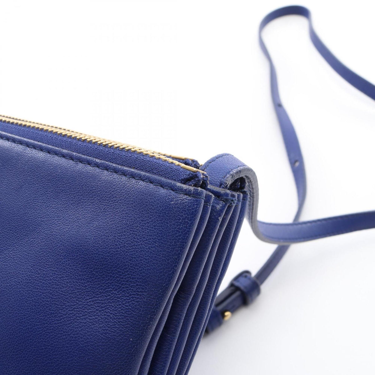 Celine Blue Leather Shoulder Bag (Pre-Owned)