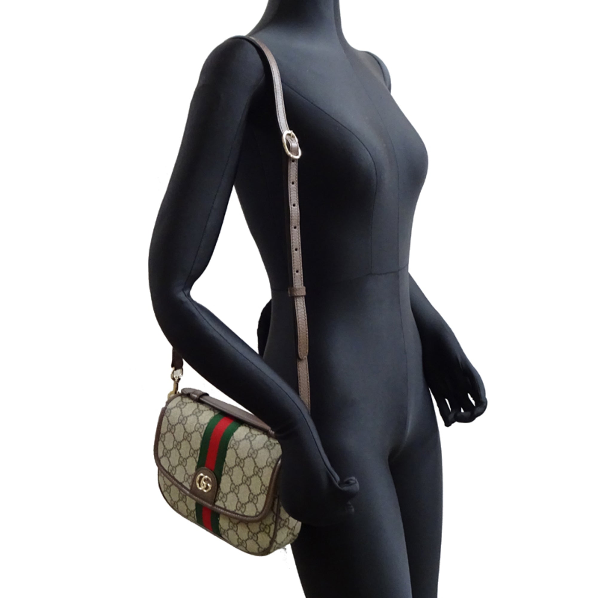 Gucci Beige Gg Supreme Shoulder Bag (Pre-Owned)