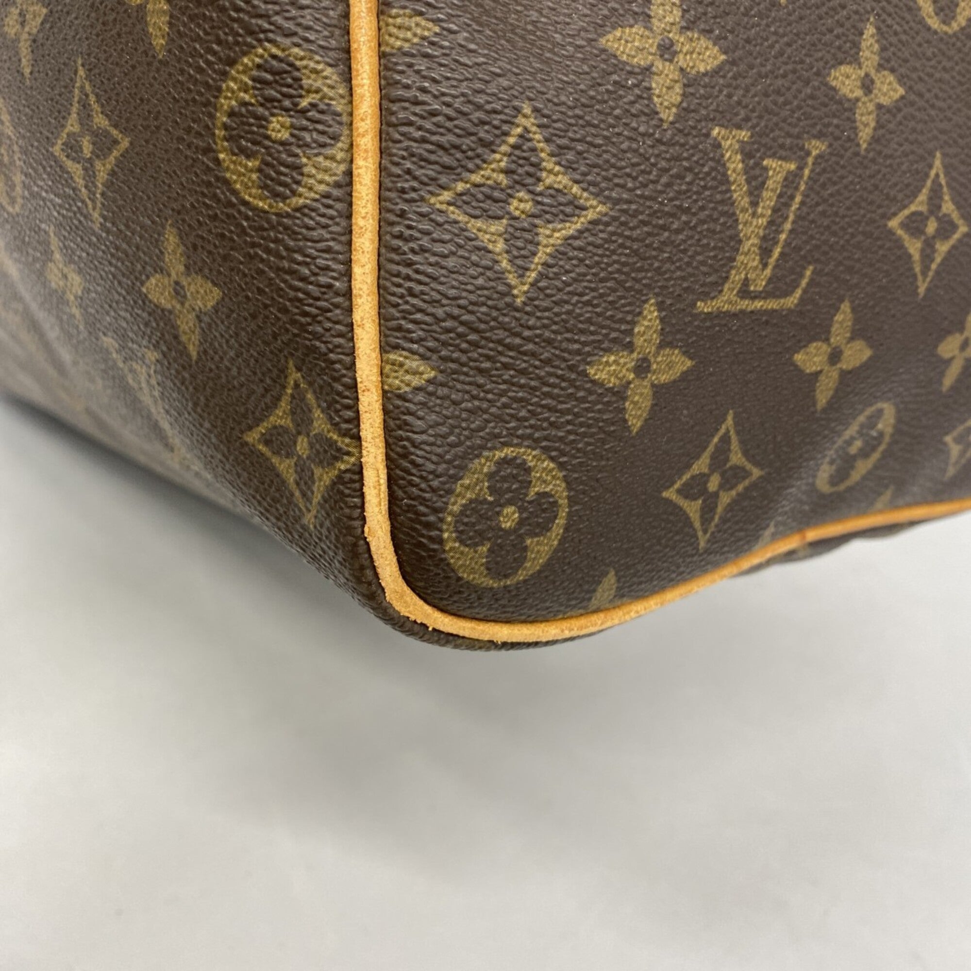 Louis Vuitton Brown Handbag (Pre-Owned)