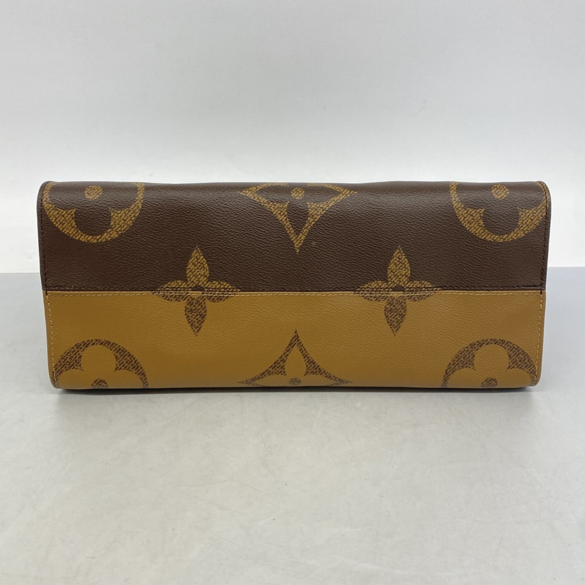 Louis Vuitton Brown Tote Bag (Pre-Owned)