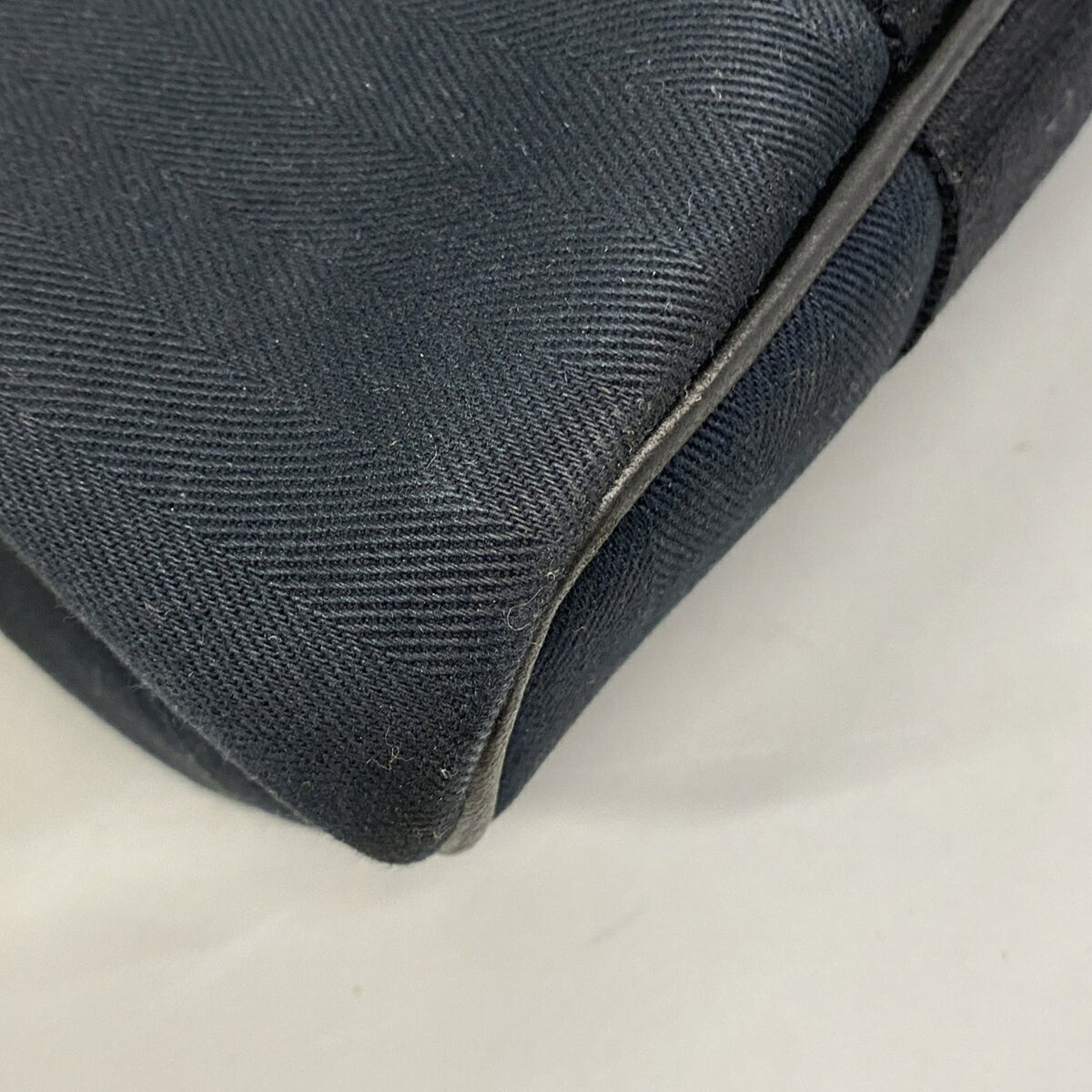 Hermes Black Toile Chevron Tote Bag (Pre-Owned)