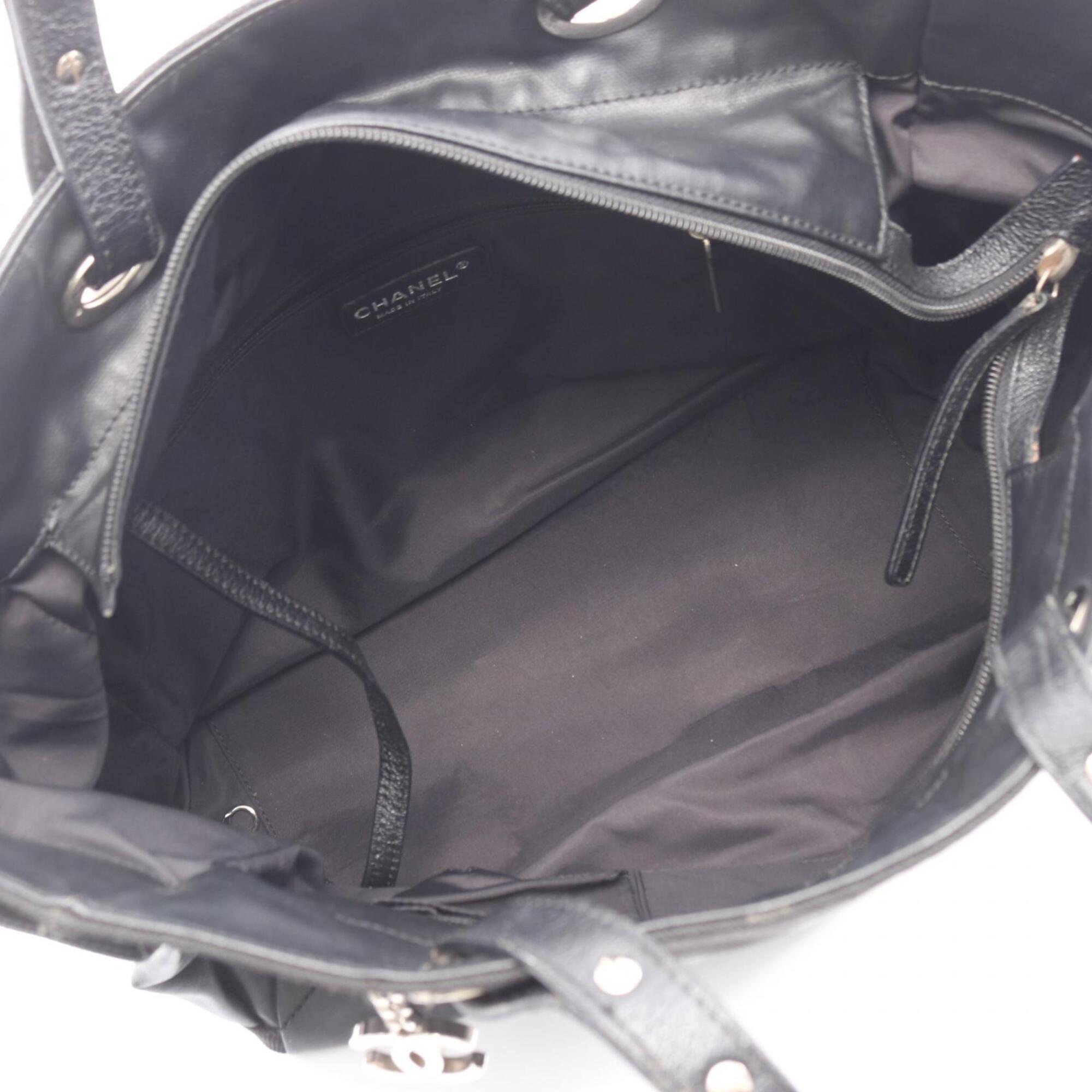 Chanel Black Coated Canvas Leather Handbag Tote Bag (Pre-Owned)