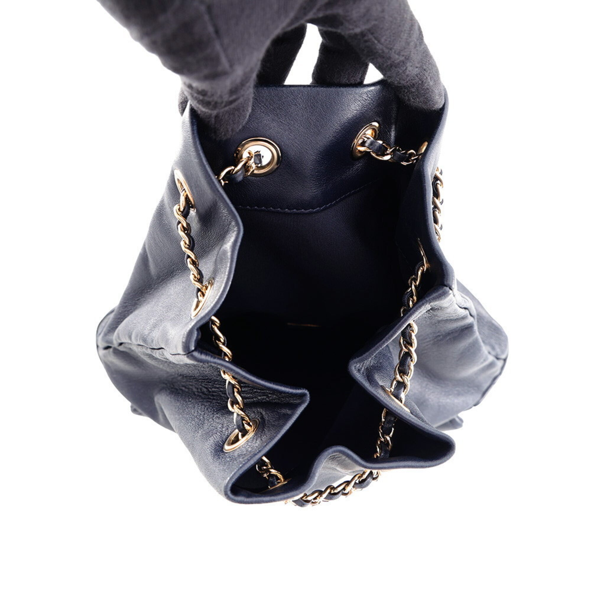 Chanel Matelasse Navy Leather Backpack (Pre-Owned)