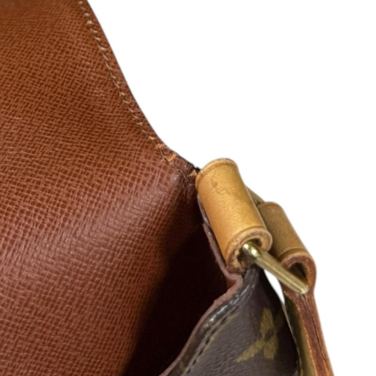 Louis Vuitton Brown Monogram Canvas Shoulder Bag (Pre-Owned)